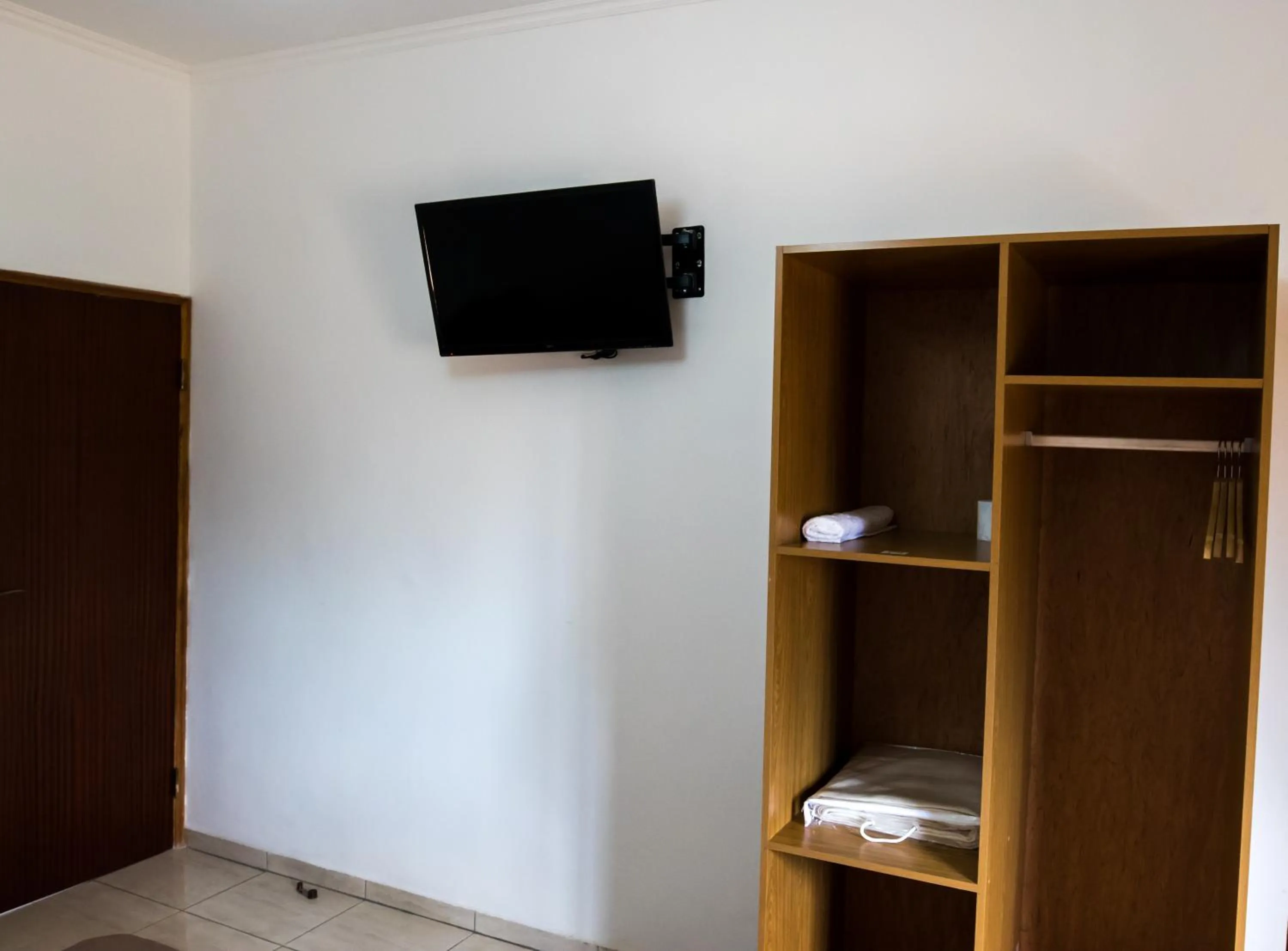 TV and multimedia in Paradise Agua Leve Residential