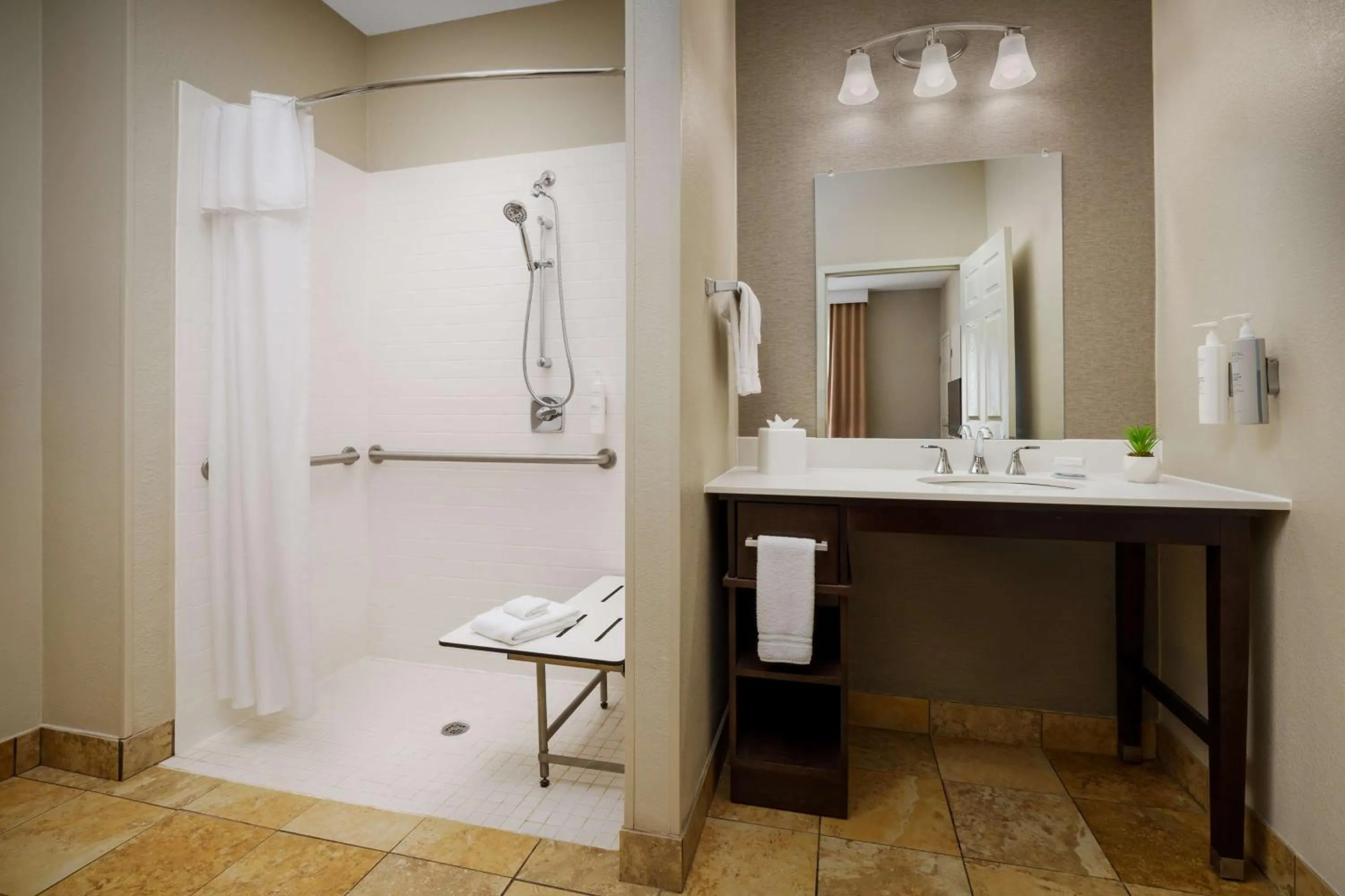 Bathroom in Homewood Suites Rochester-Henrietta