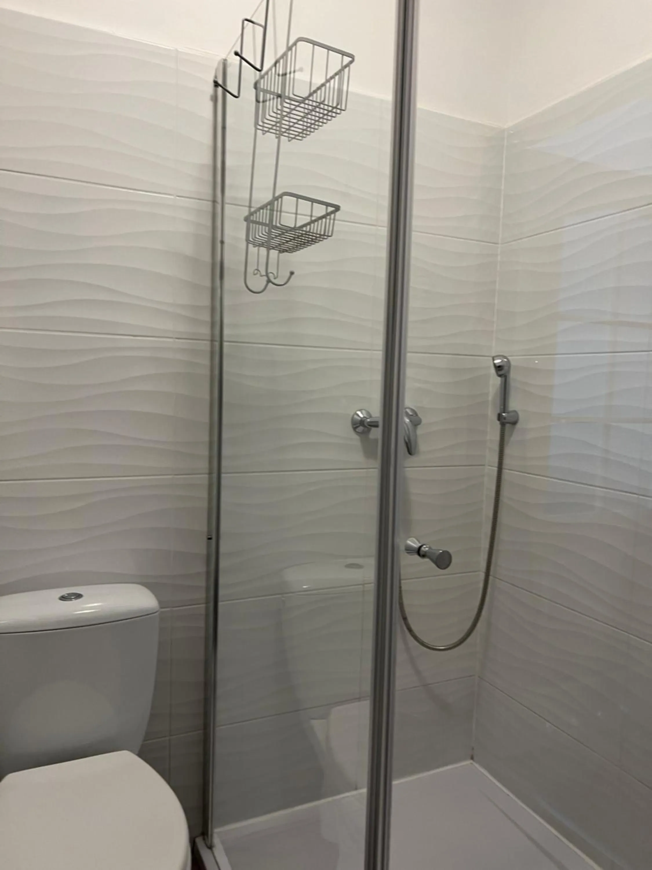 Shower in Motel Orzeł