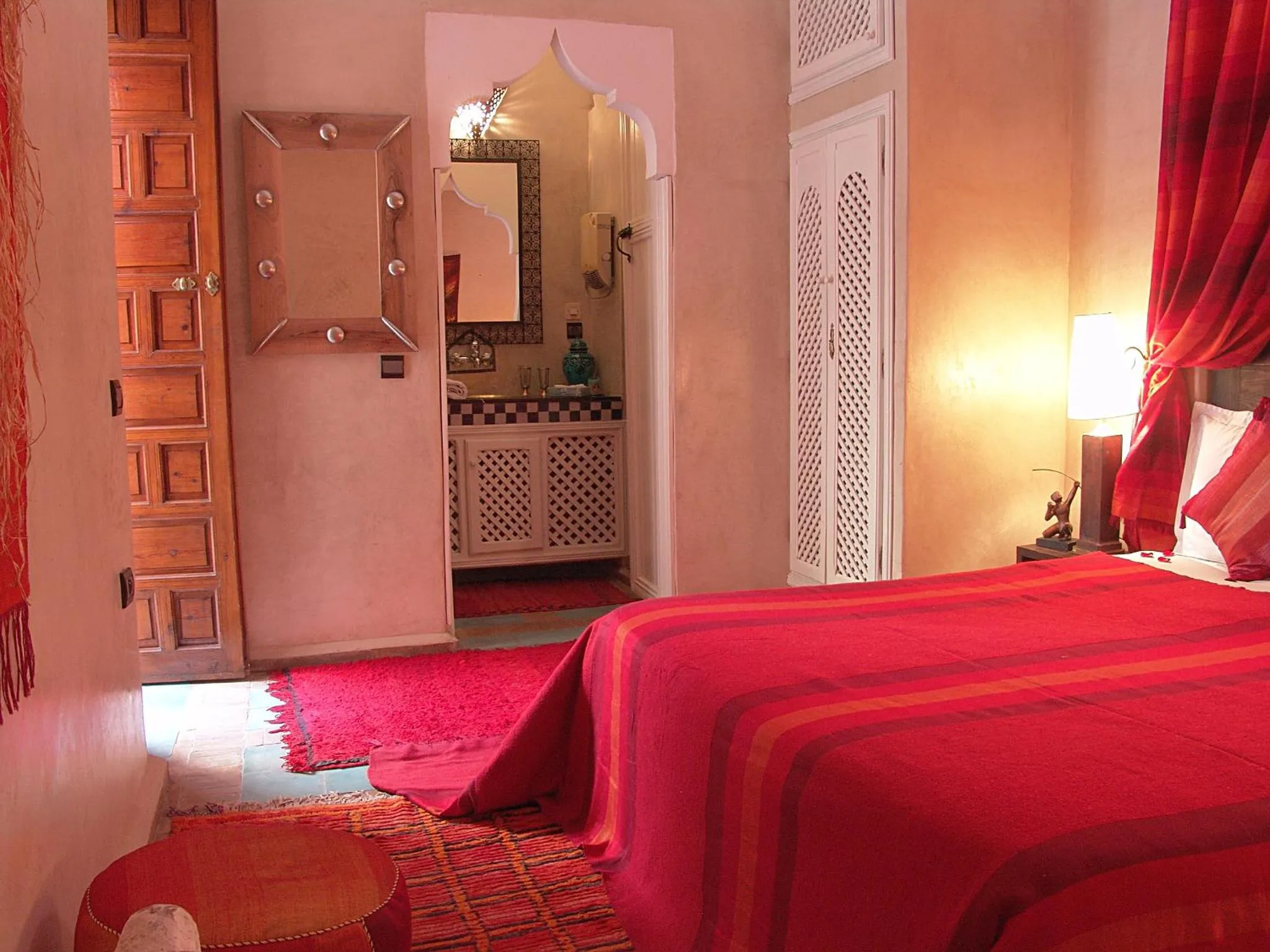 Photo of the whole room, Bed in Riad Eden
