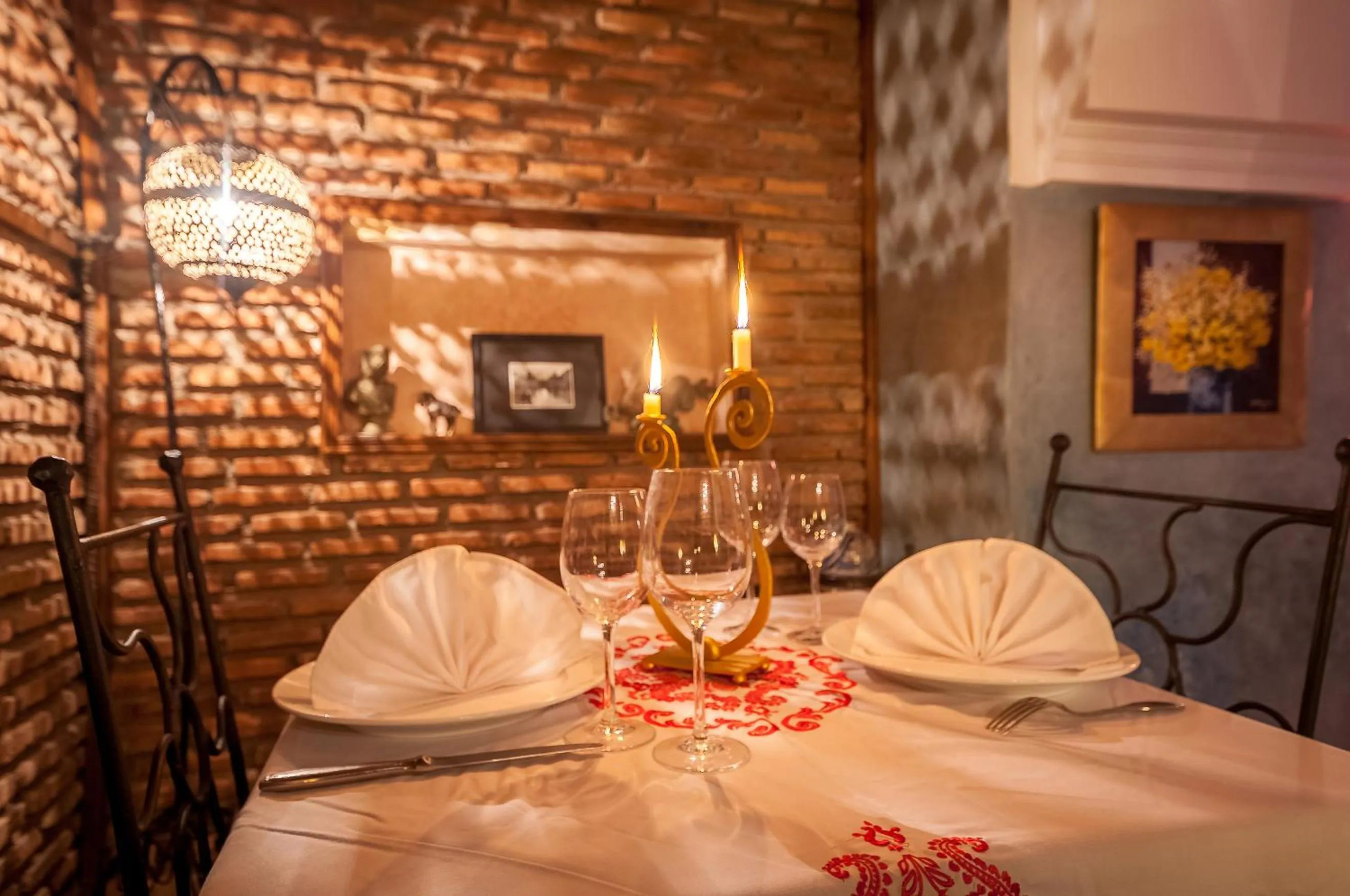 Restaurant/places to eat in Riad Eden