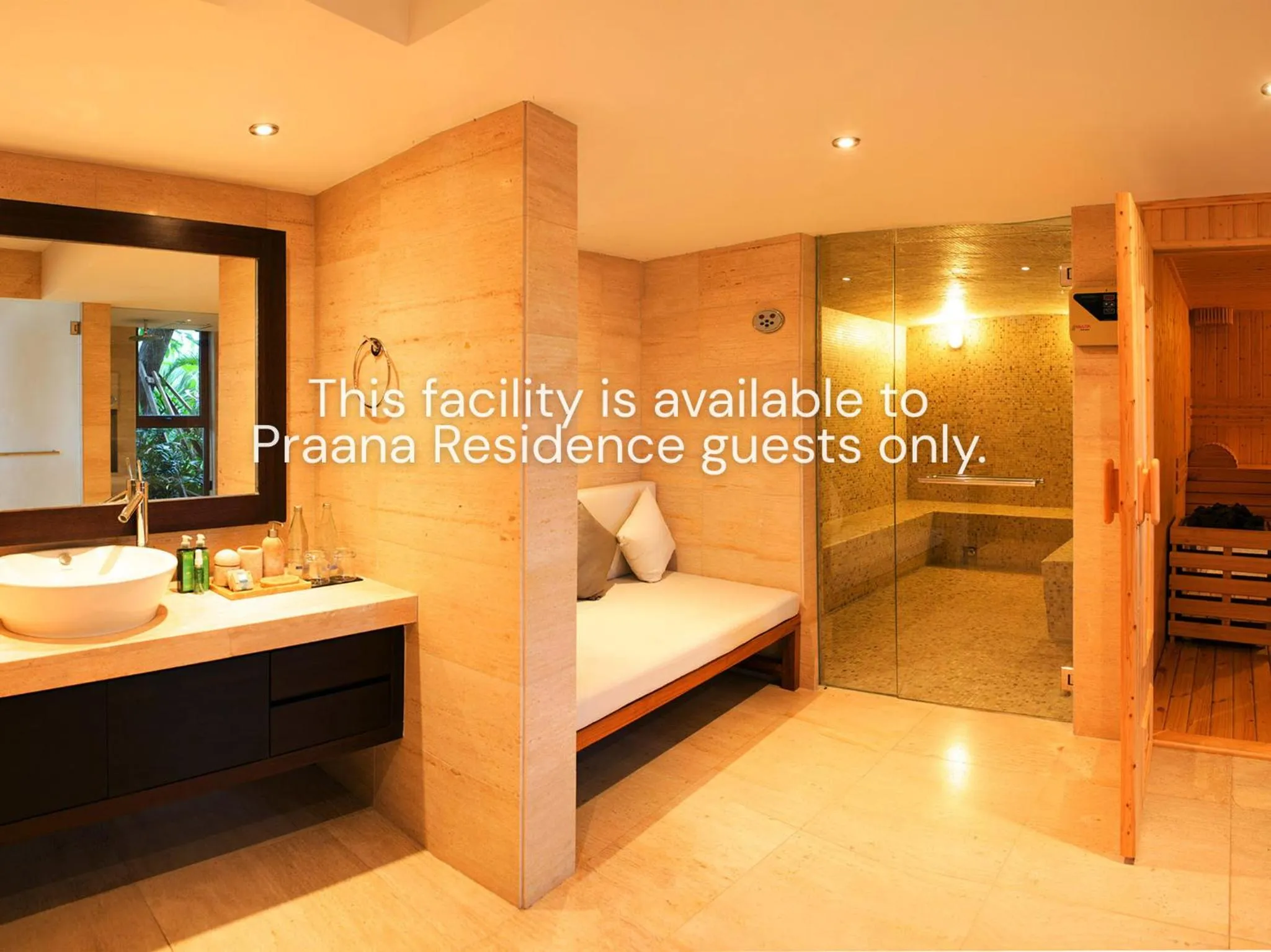 Sauna, Bed in Panacea Retreat