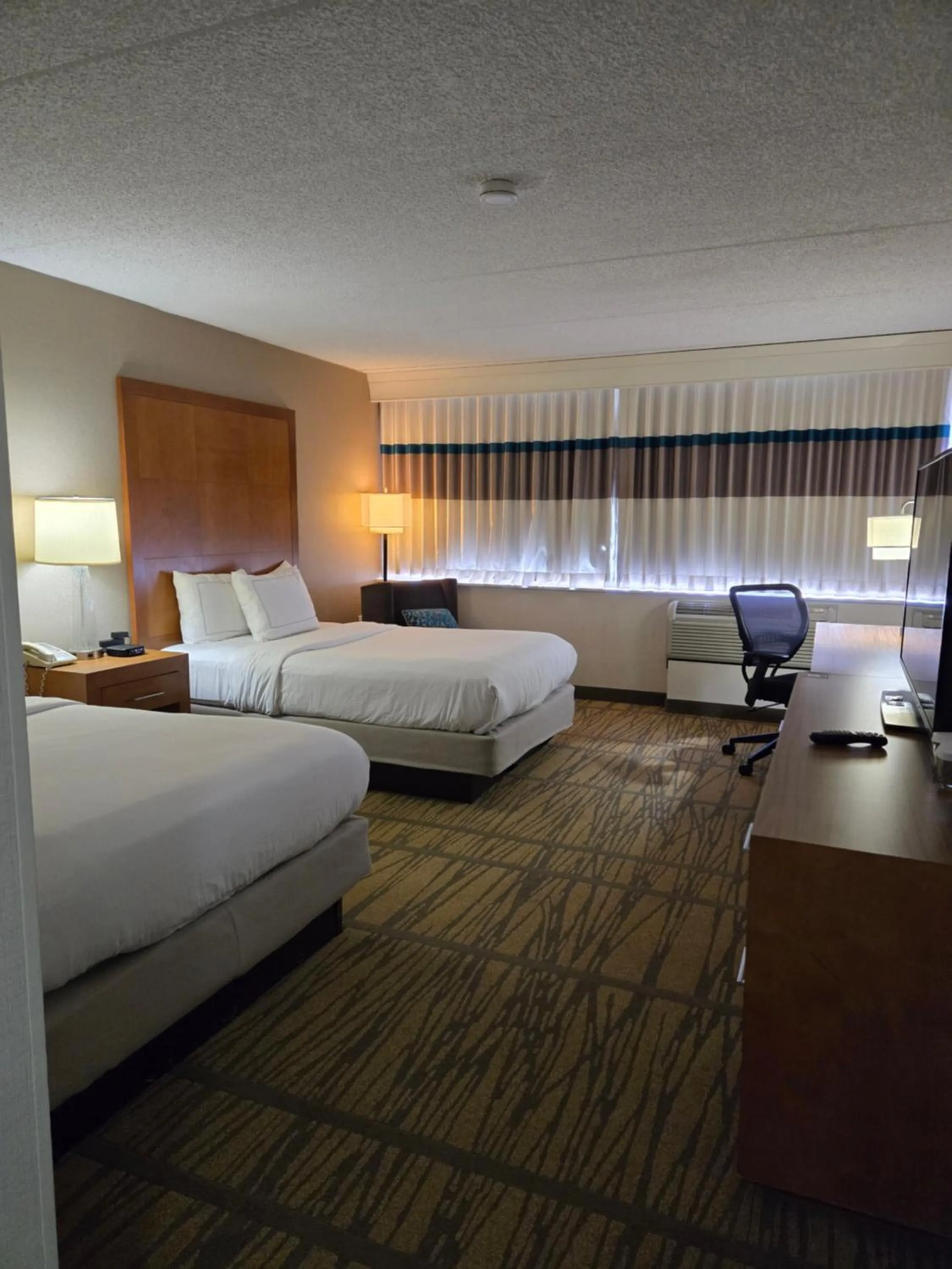 Bed in DoubleTree by Hilton Rochester