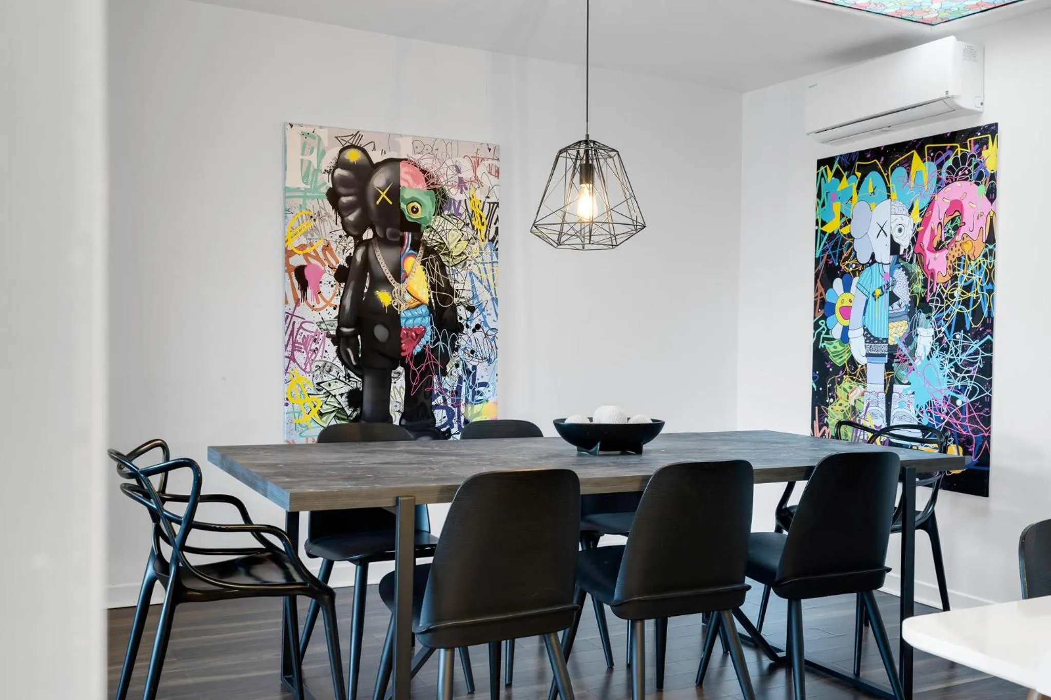 Living room in LiV MTL Soho