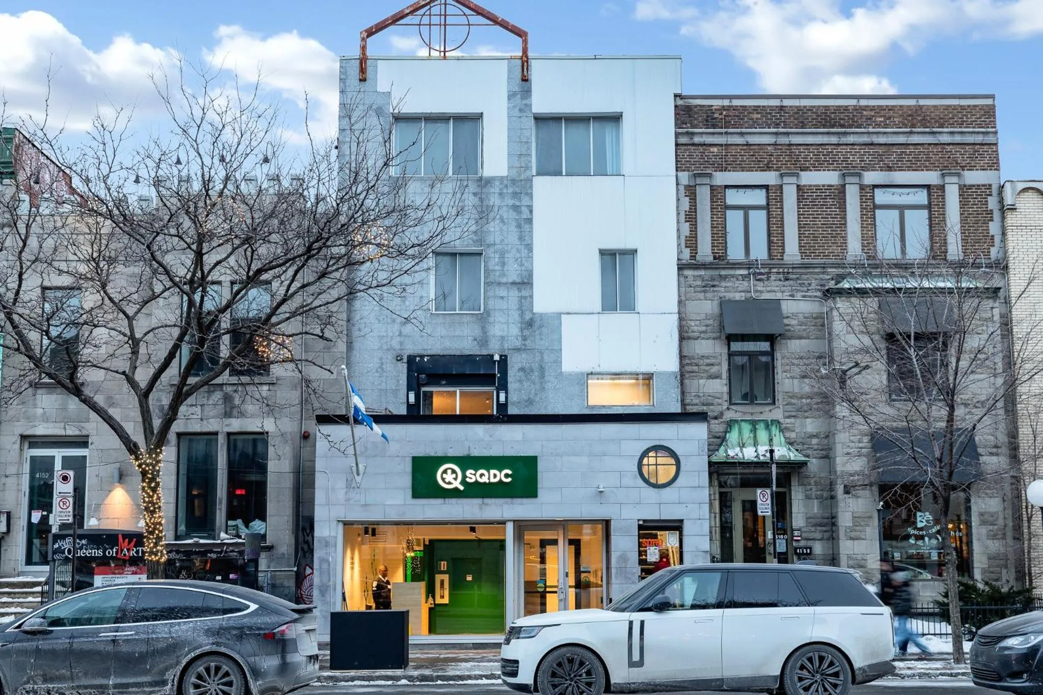 Property building in LiV MTL Soho