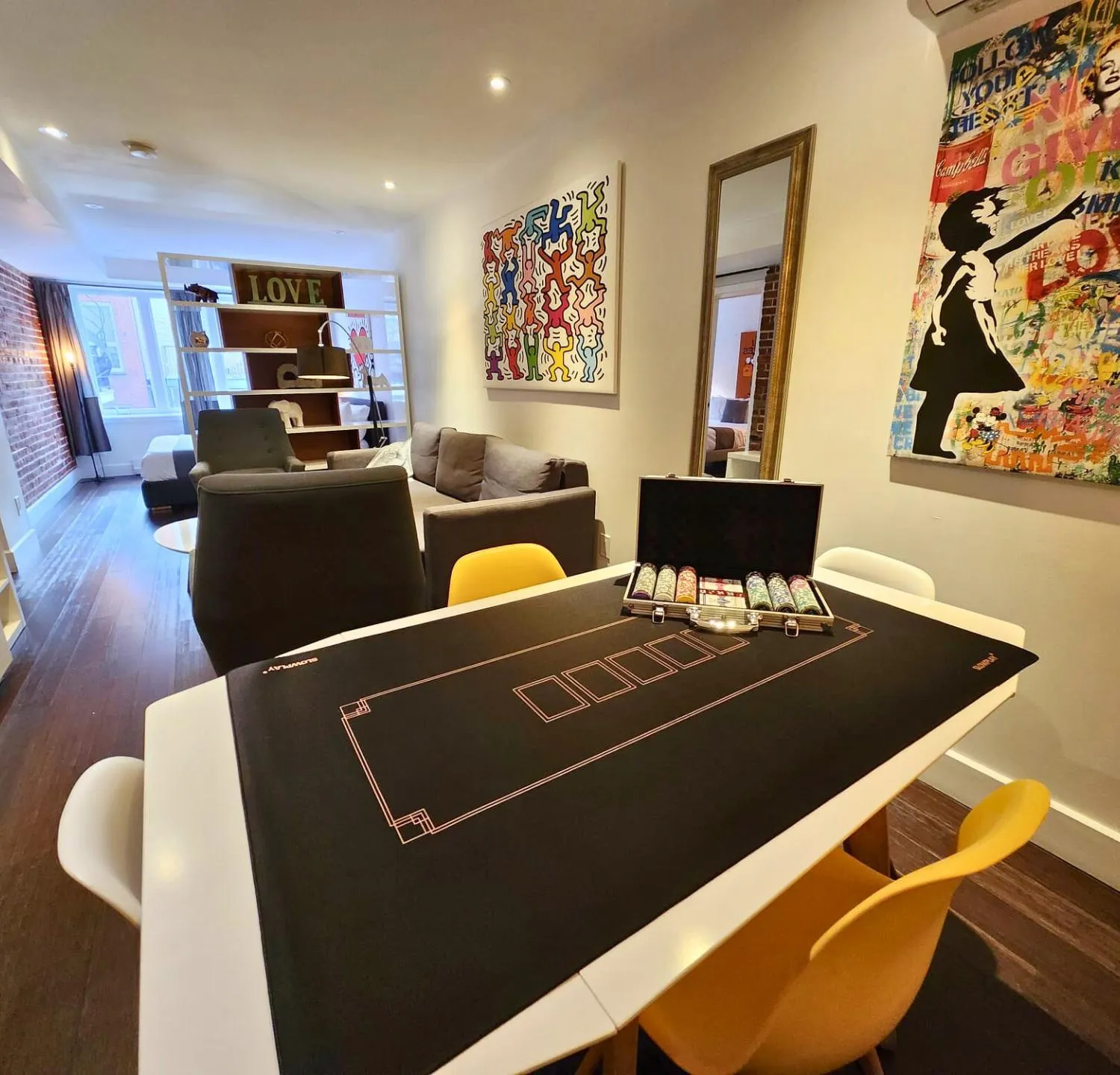 Game Room in LiV MTL Soho