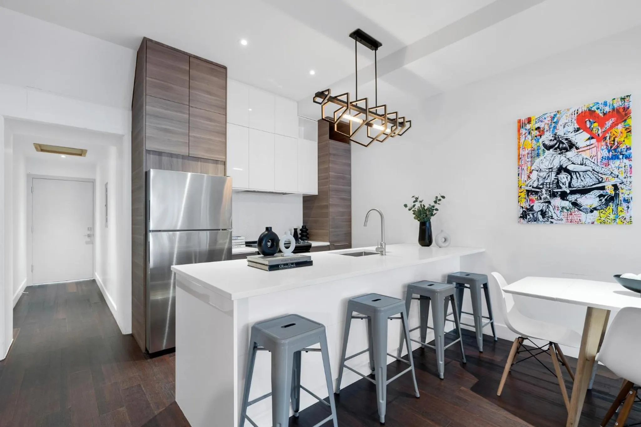 Coffee/tea facilities in LiV MTL Soho