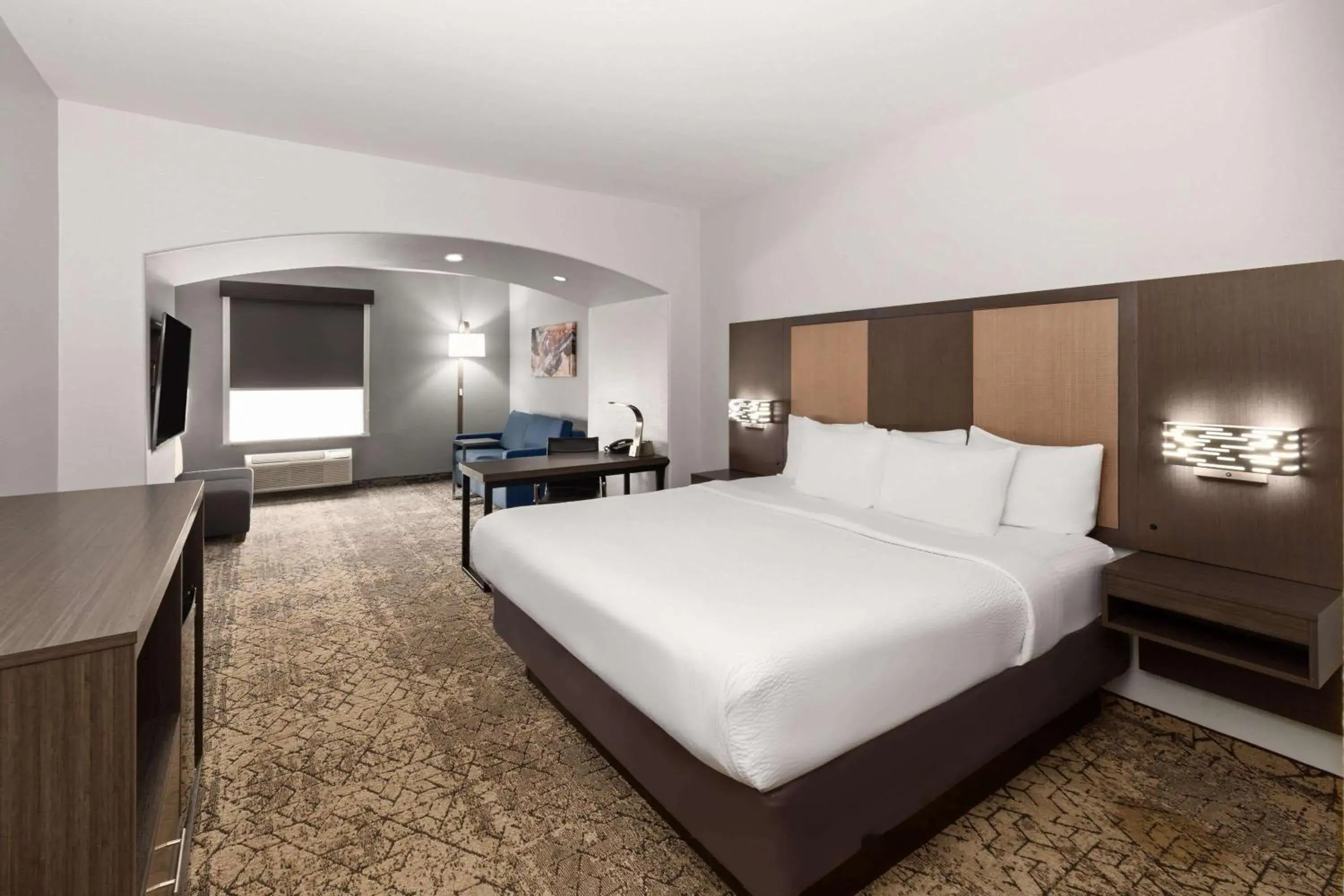 Executive King Room in La Quinta by Wyndham McAlester Executive King Room in La Quinta by Wyndham McAlester