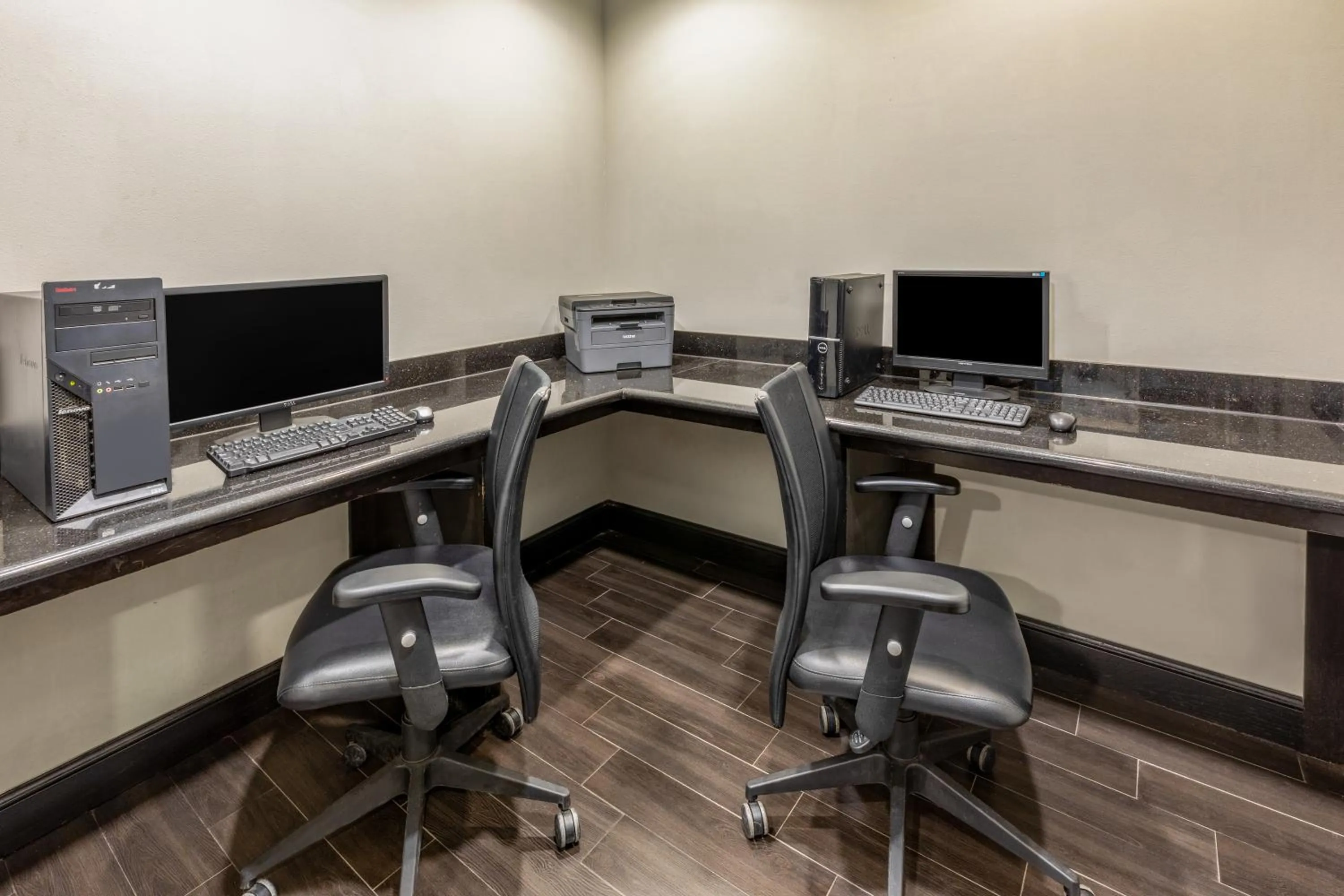 La Quinta by Wyndham Mt. Pleasant