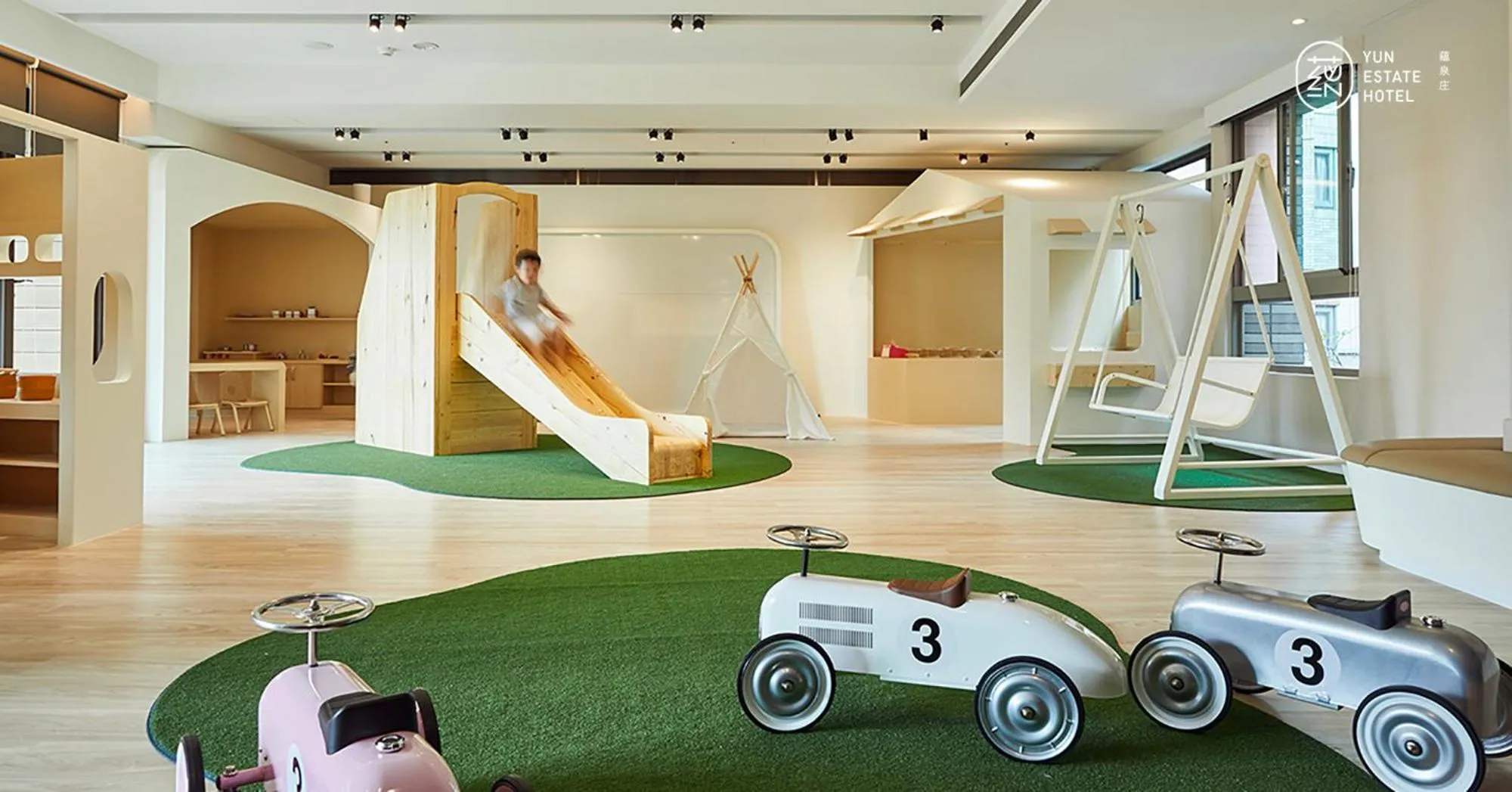 Children play ground in Yun Estate Hotel