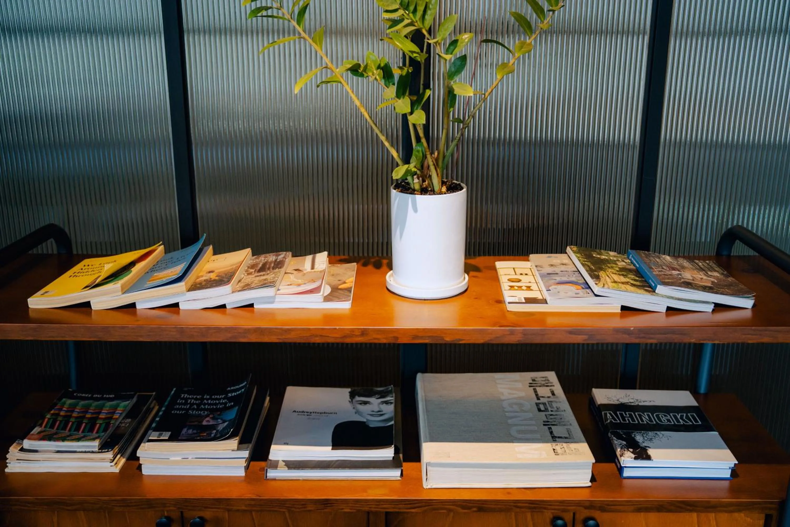 Lounge or bar in Maxx Jeju, a member of H Rewards