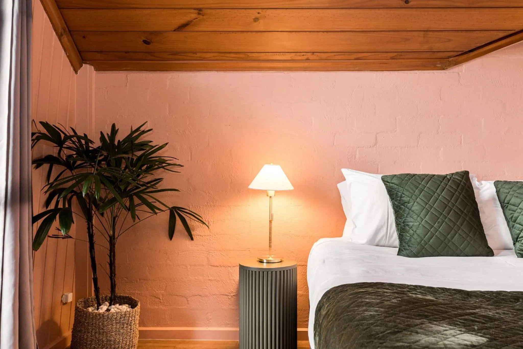 Bed in Aquarius Backpackers Resort