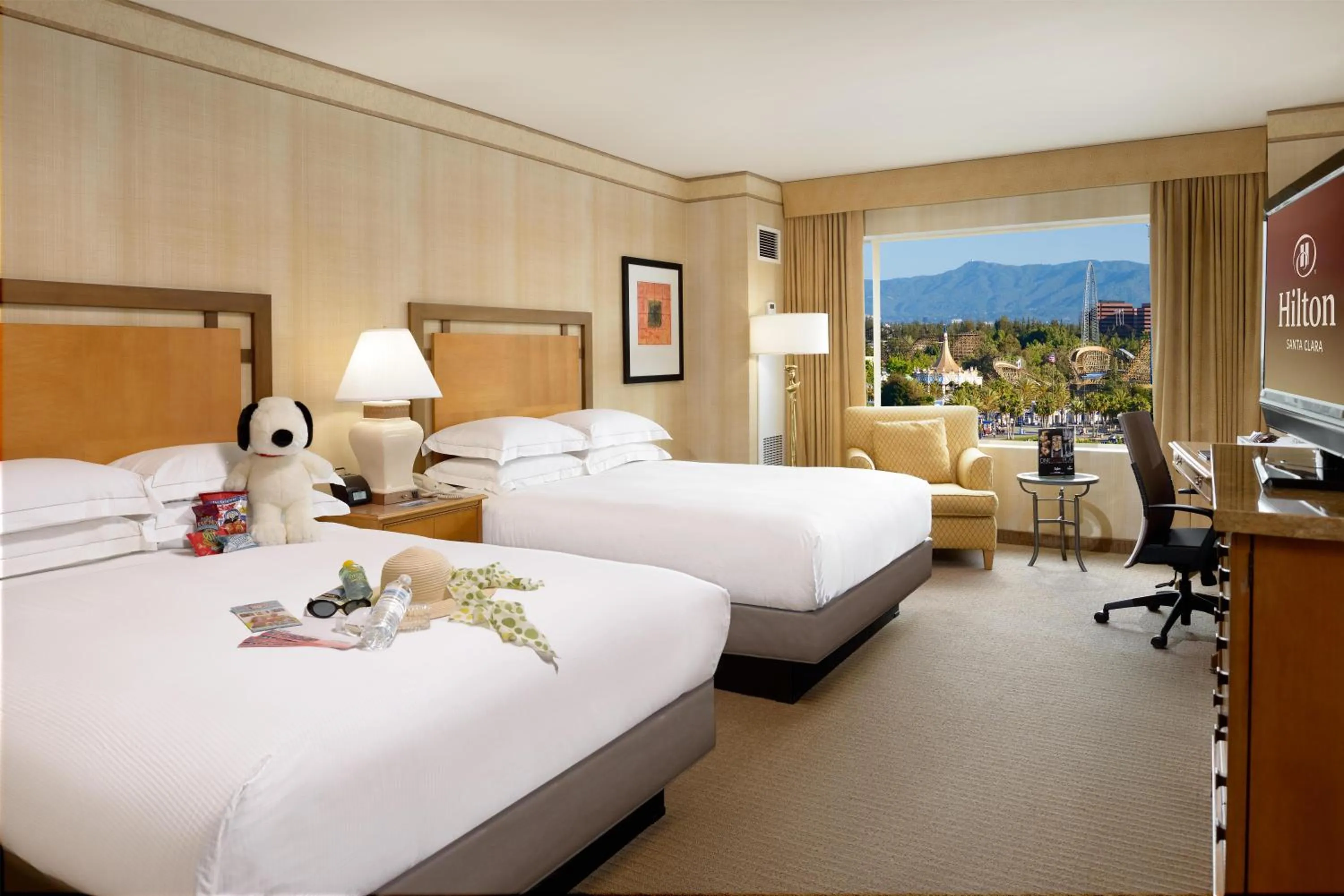 Bedroom, Bed in Hilton Santa Clara