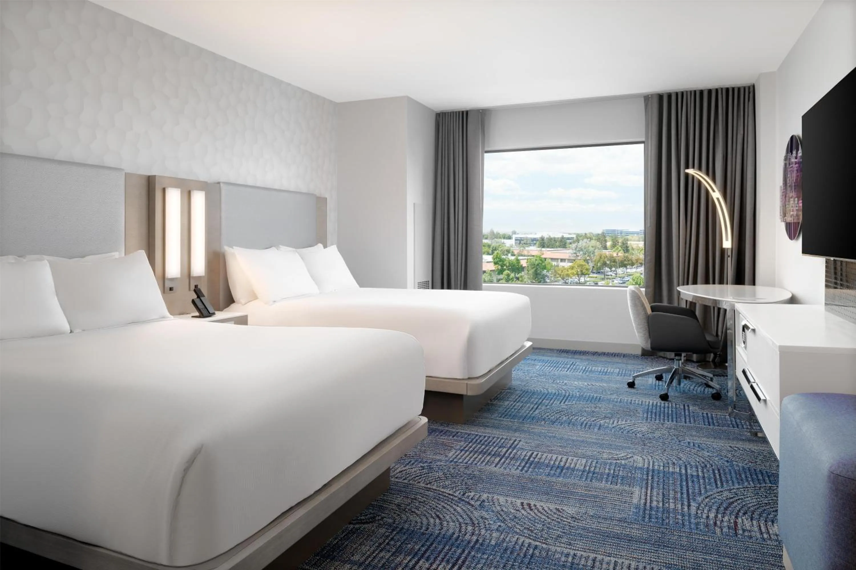 Bed in Hilton Santa Clara