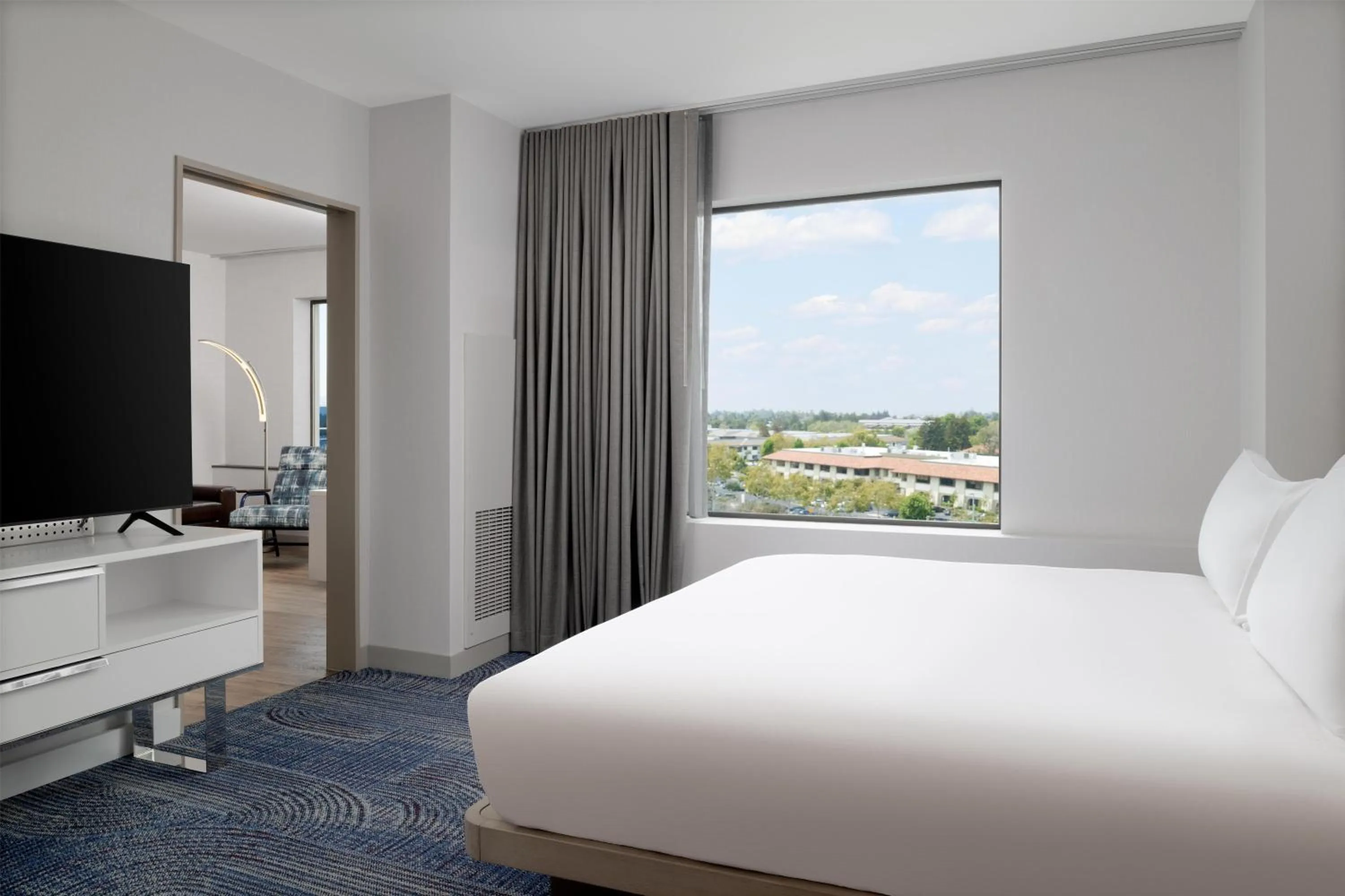 Bed in Hilton Santa Clara