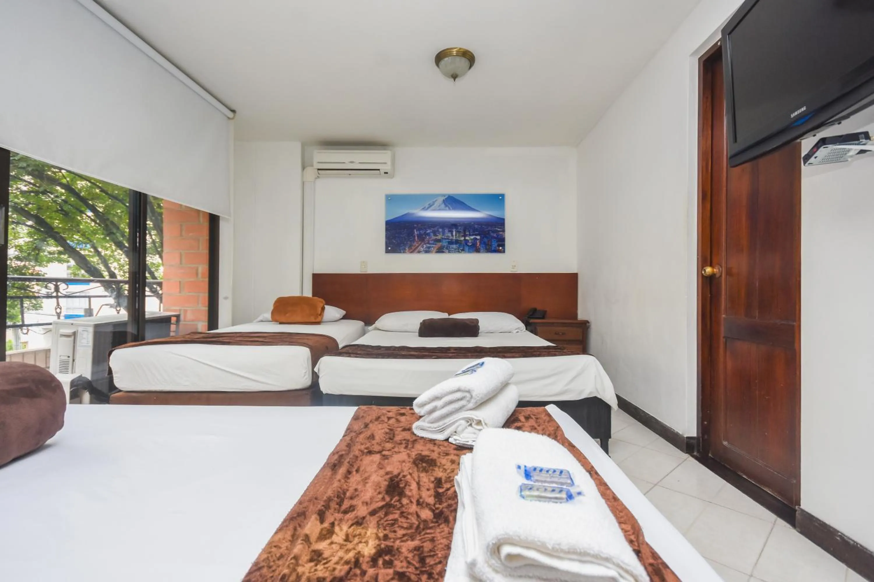 Bedroom, Bed in Hotel Estadio Real