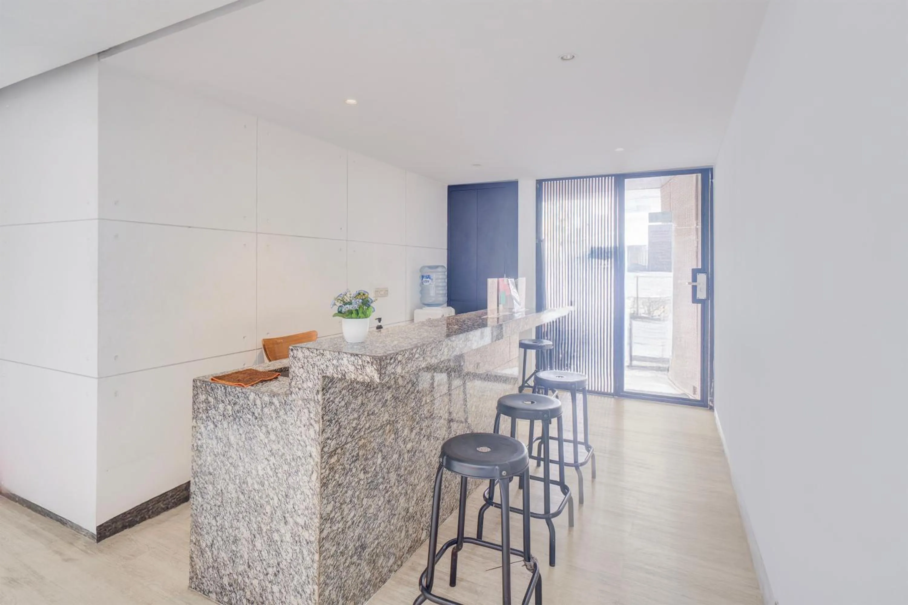 Lobby or reception in Hotel O Pondok Indah Near Gandaria City Formerly Odori Residence