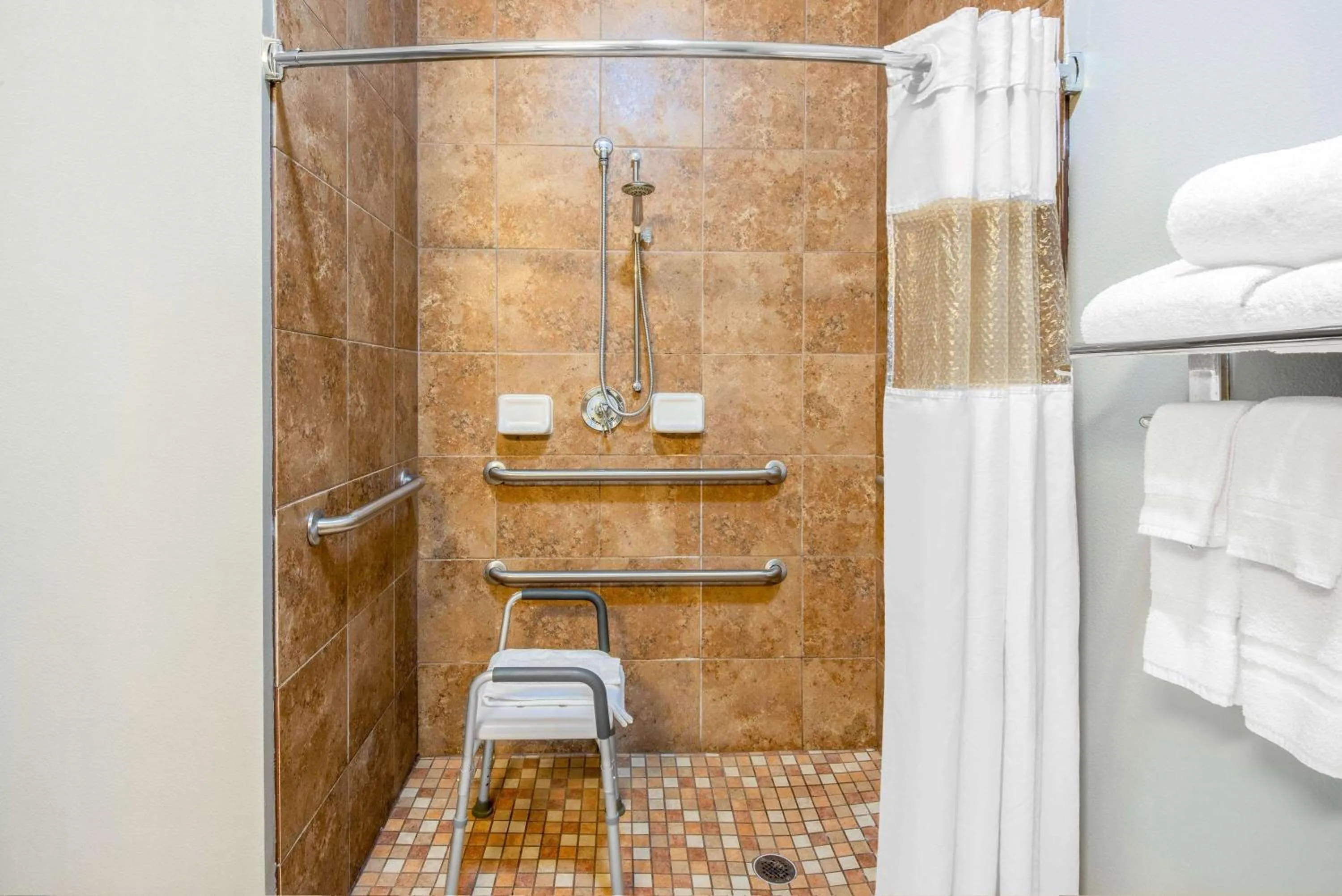 Shower in La Quinta by Wyndham Glen Rose