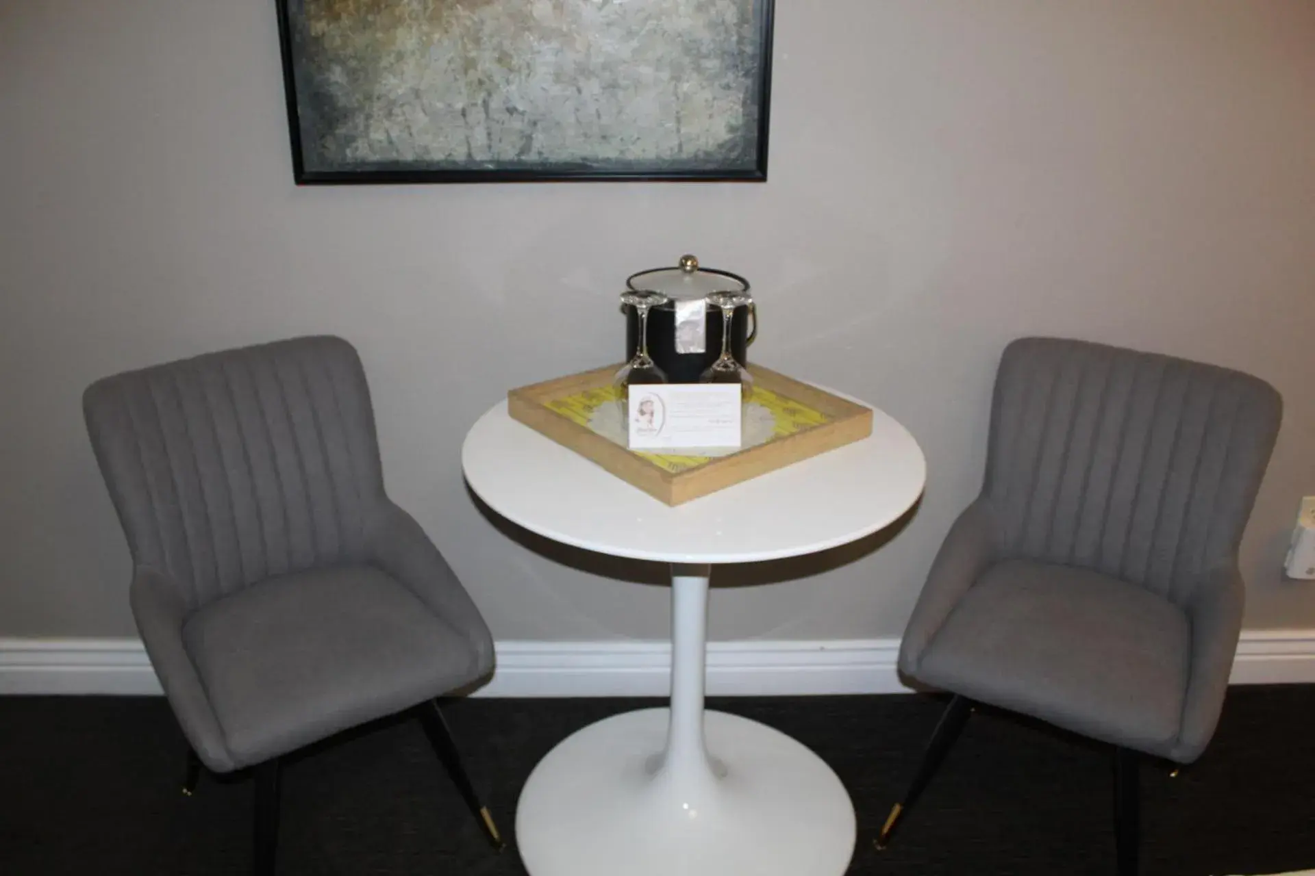 Bedroom in Bel Abri Napa Valley Inn Bedroom in Bel Abri Napa Valley Inn