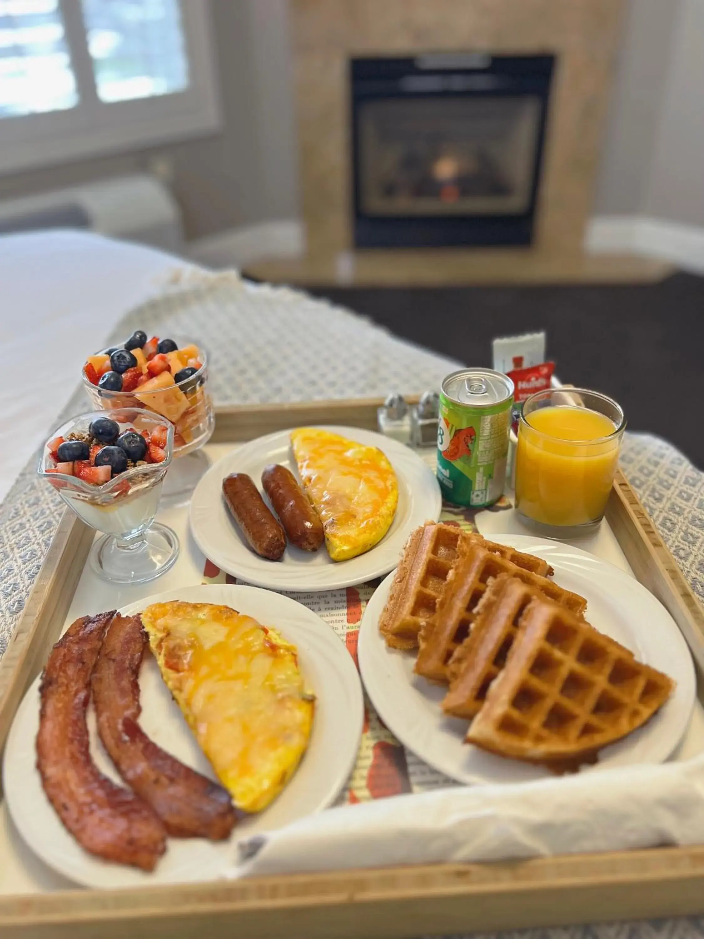 Bedroom in Bel Abri Napa Valley Inn Bedroom in Bel Abri Napa Valley Inn