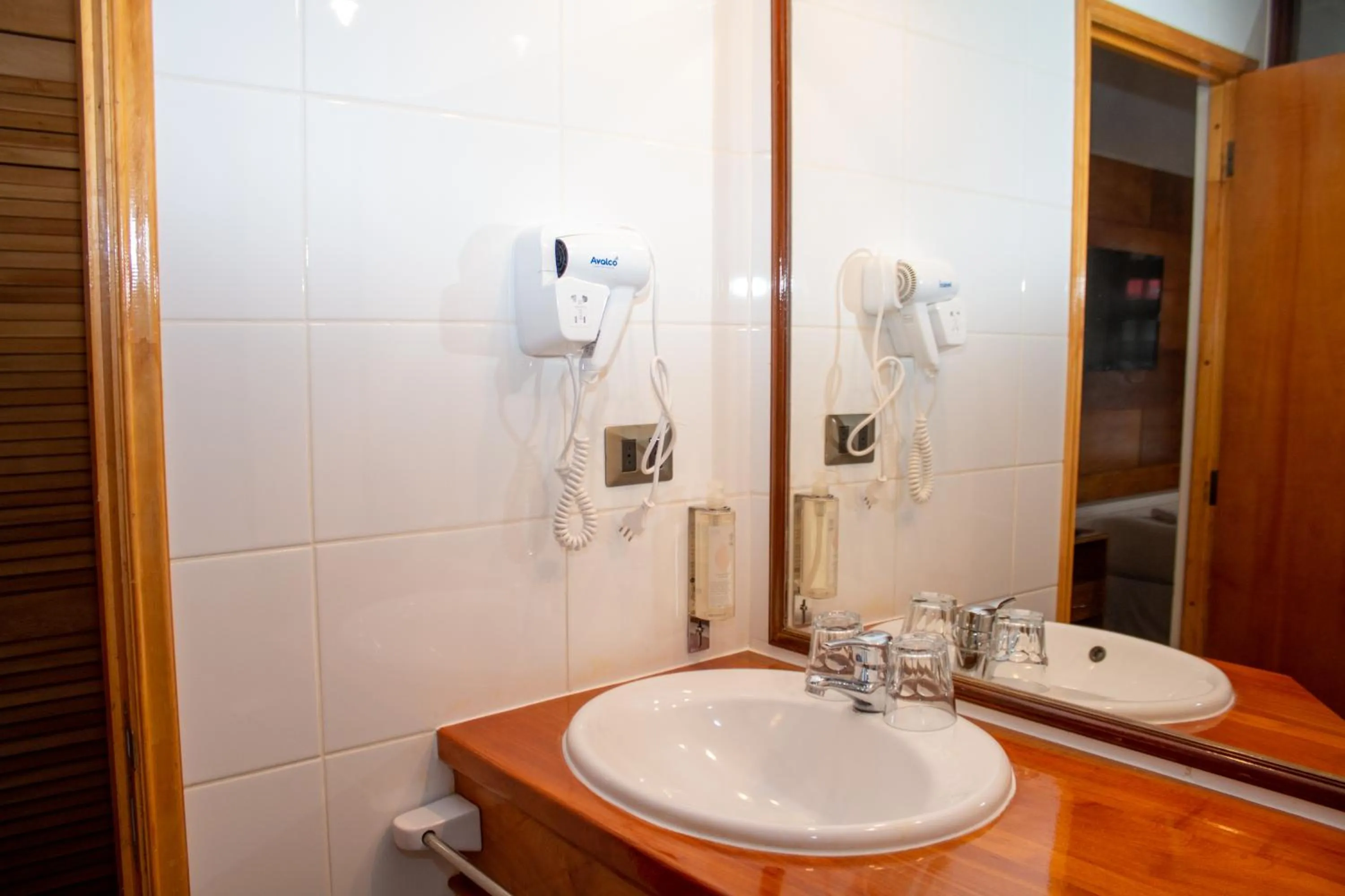 Bathroom in Hotel Germania