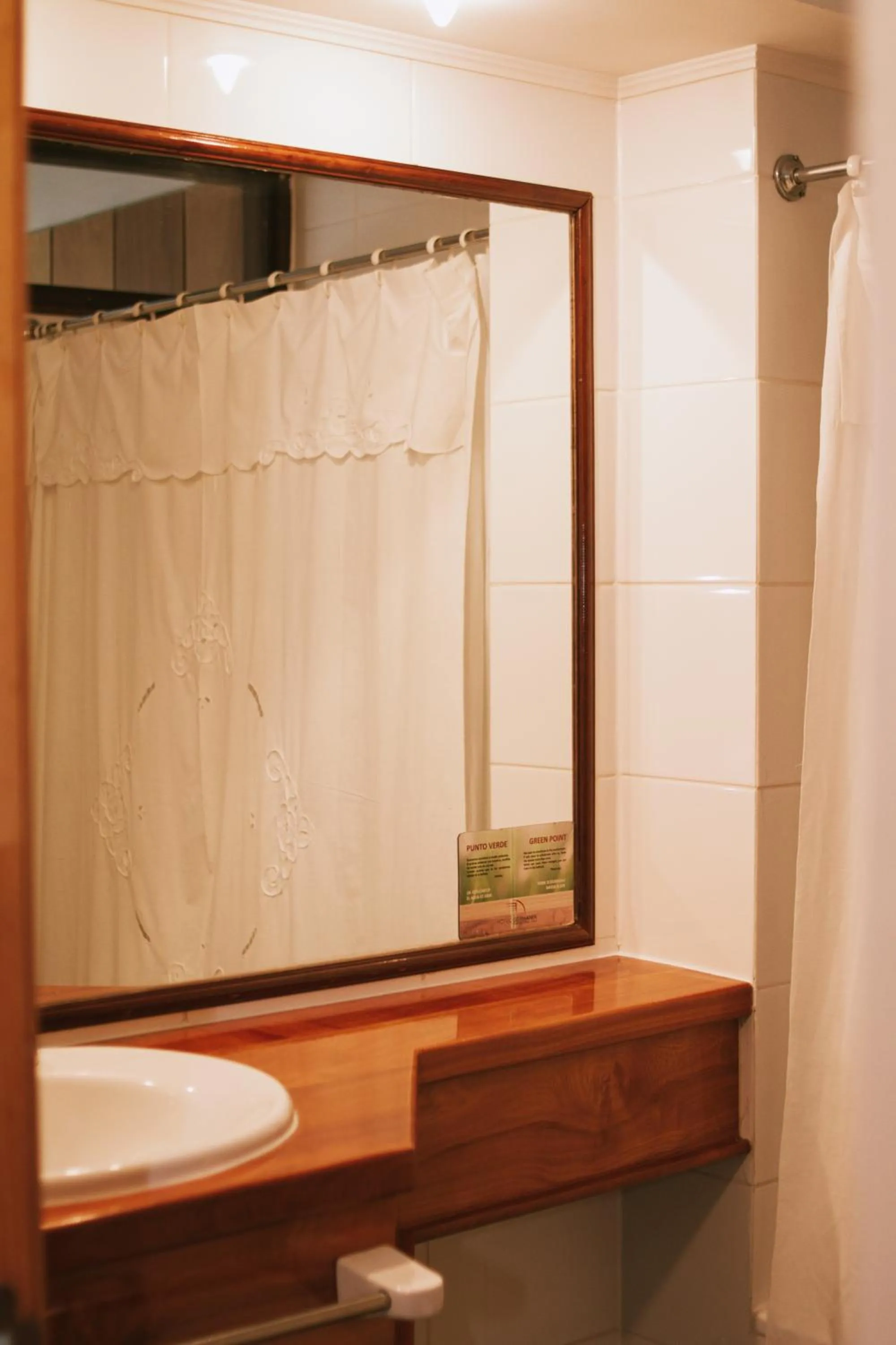 Shower in Hotel Germania