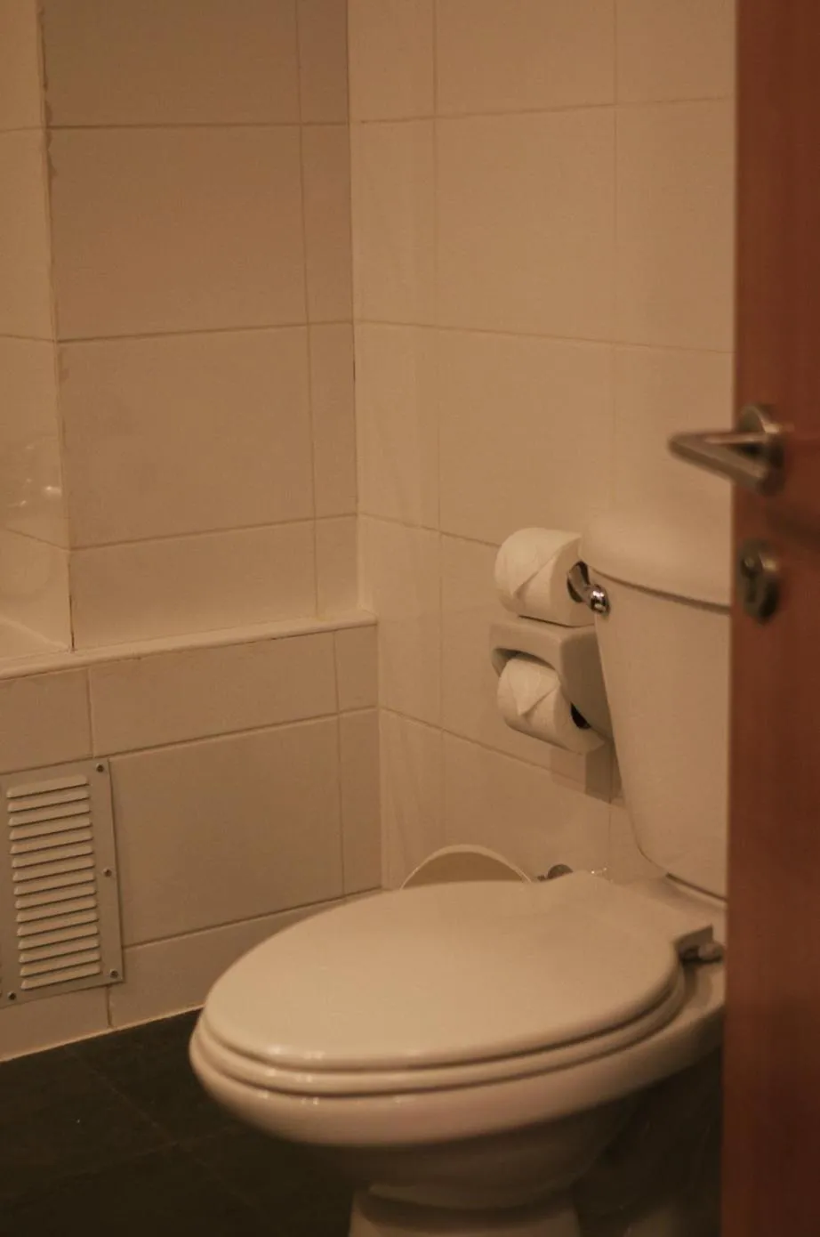 Bathroom in Hotel Germania