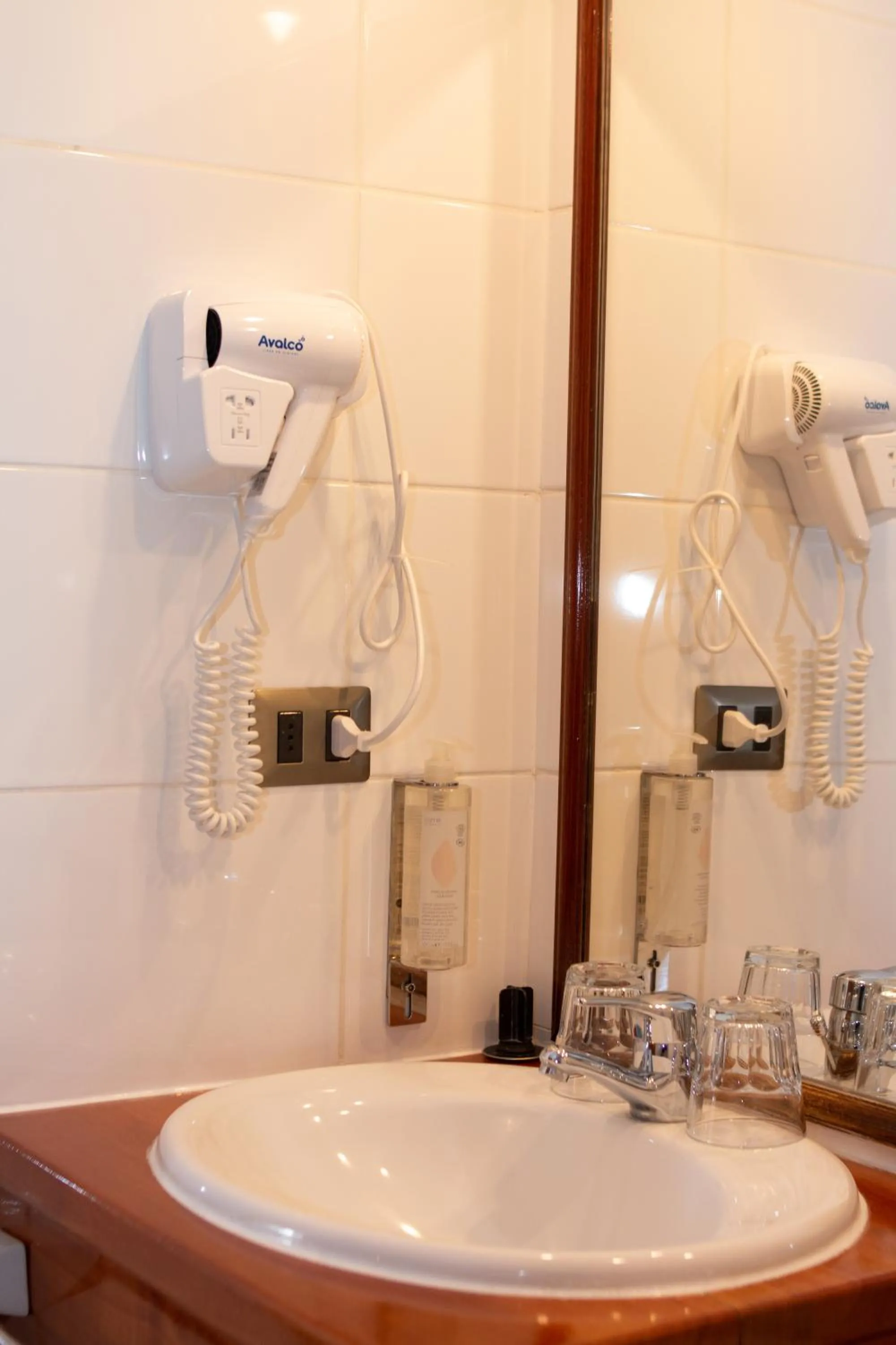 Bathroom in Hotel Germania