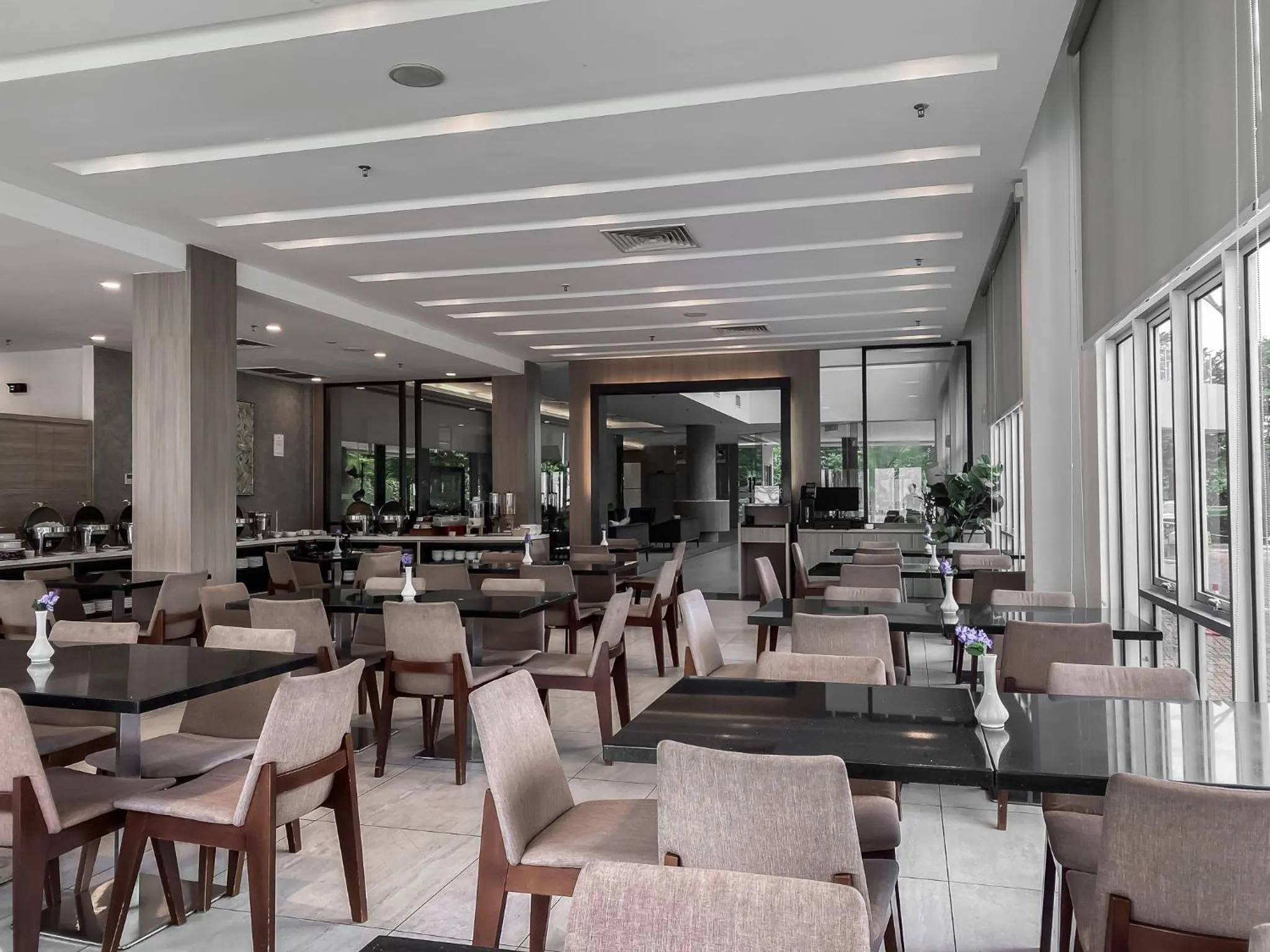 Restaurant/places to eat in Amansari Hotel Desaru
