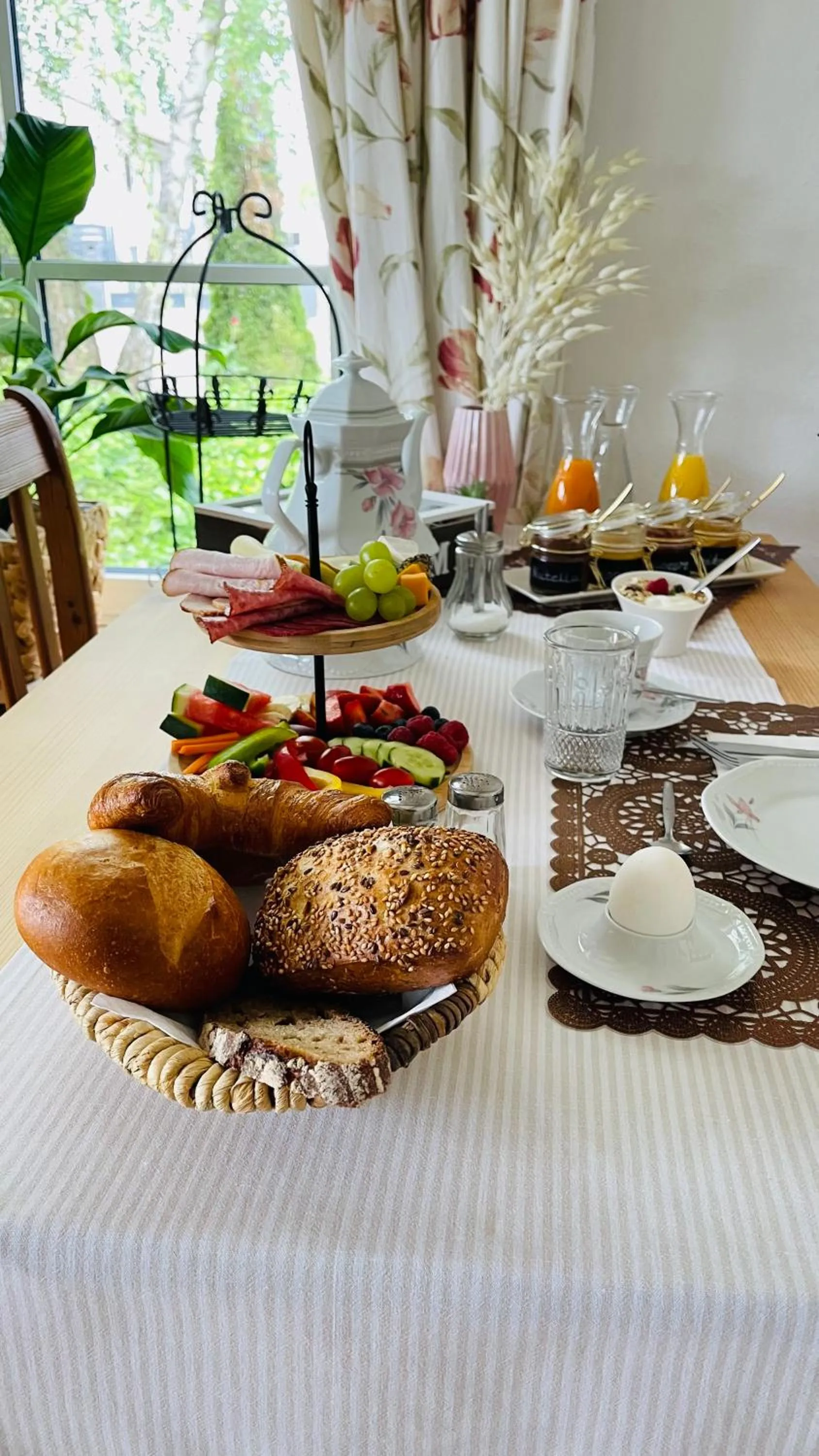 Food and drinks in Gästehaus Eschment