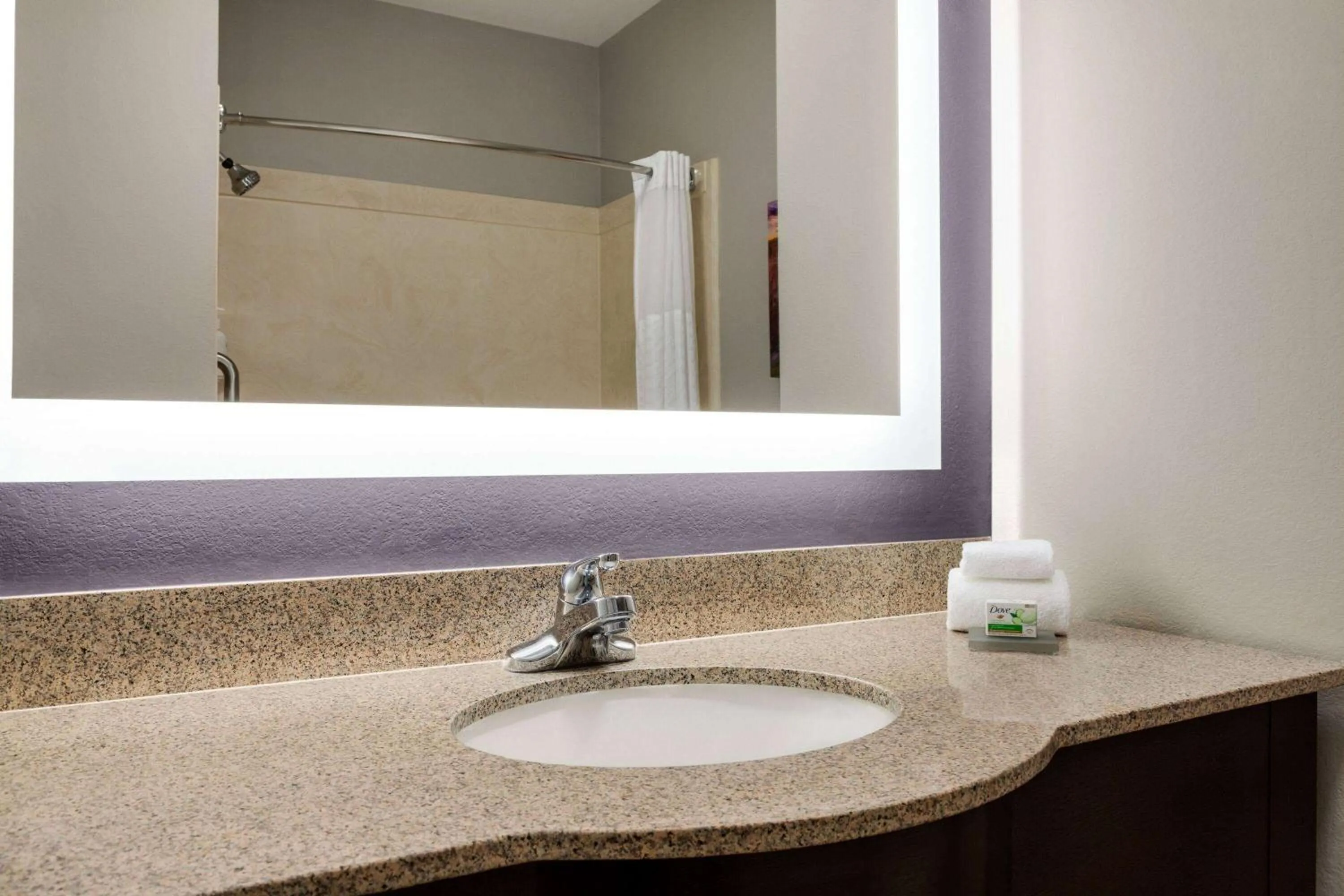 Bathroom in La Quinta by Wyndham Dumas