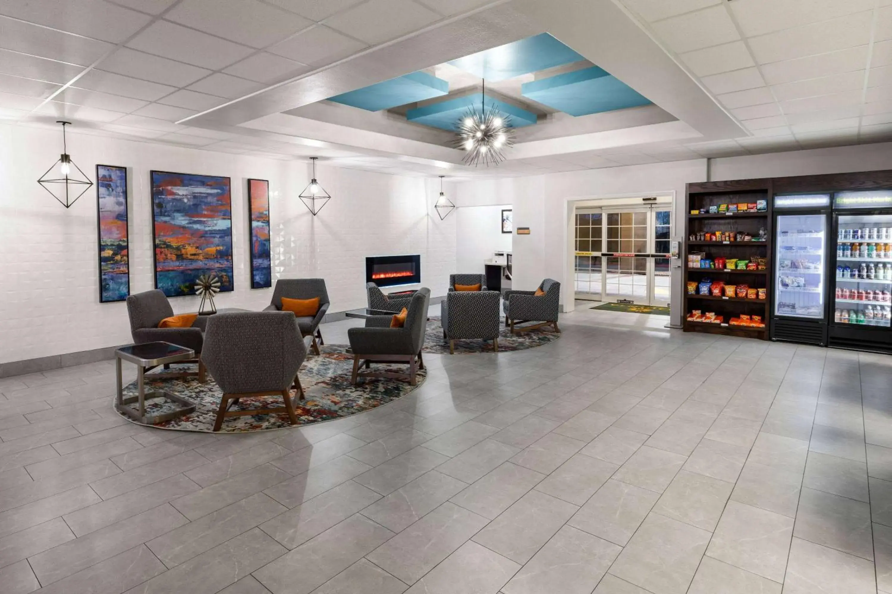 Lobby or reception in La Quinta by Wyndham Angleton Lobby or reception in La Quinta by Wyndham Angleton