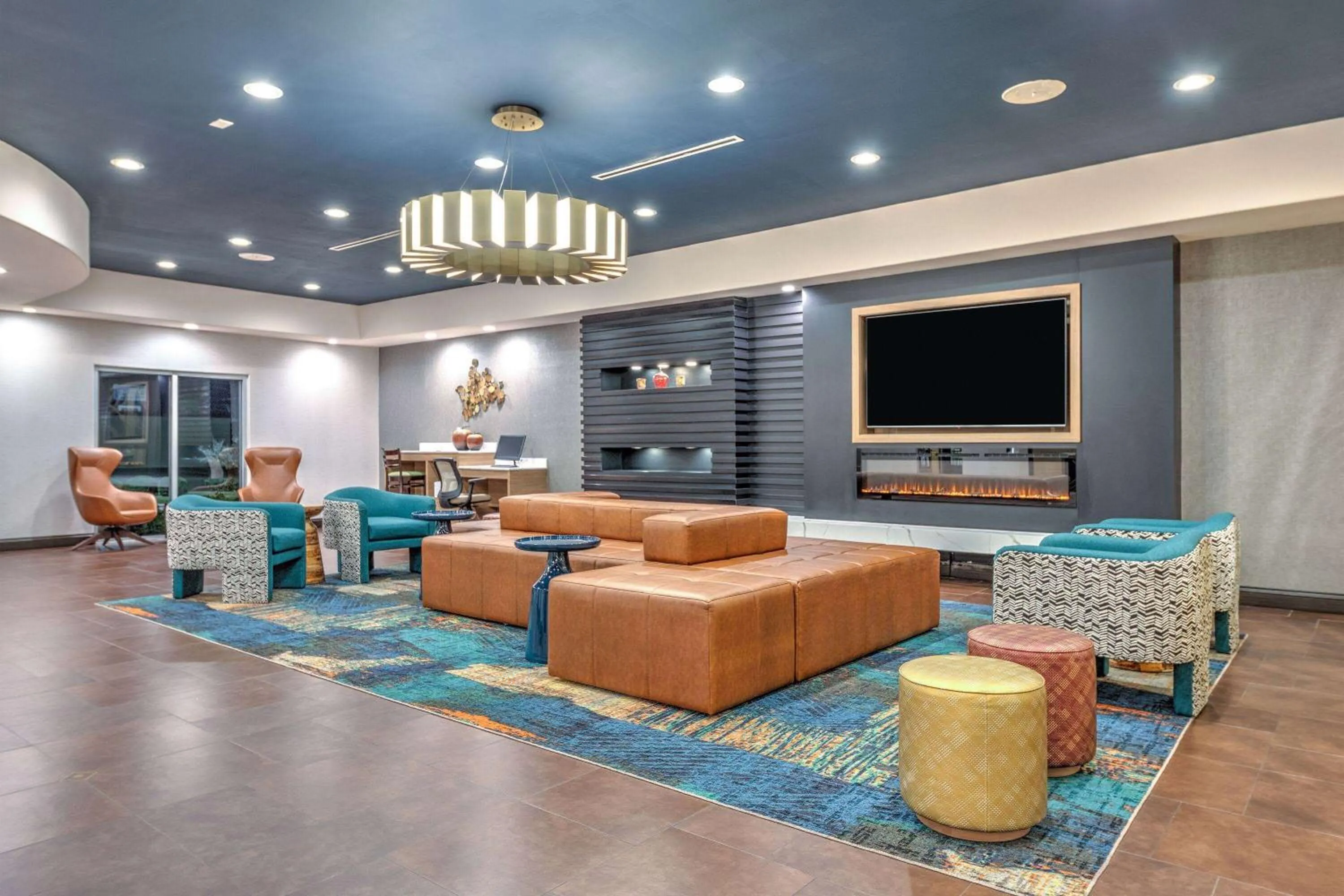 Lobby or reception in La Quinta by Wyndham Woodway - Waco South
