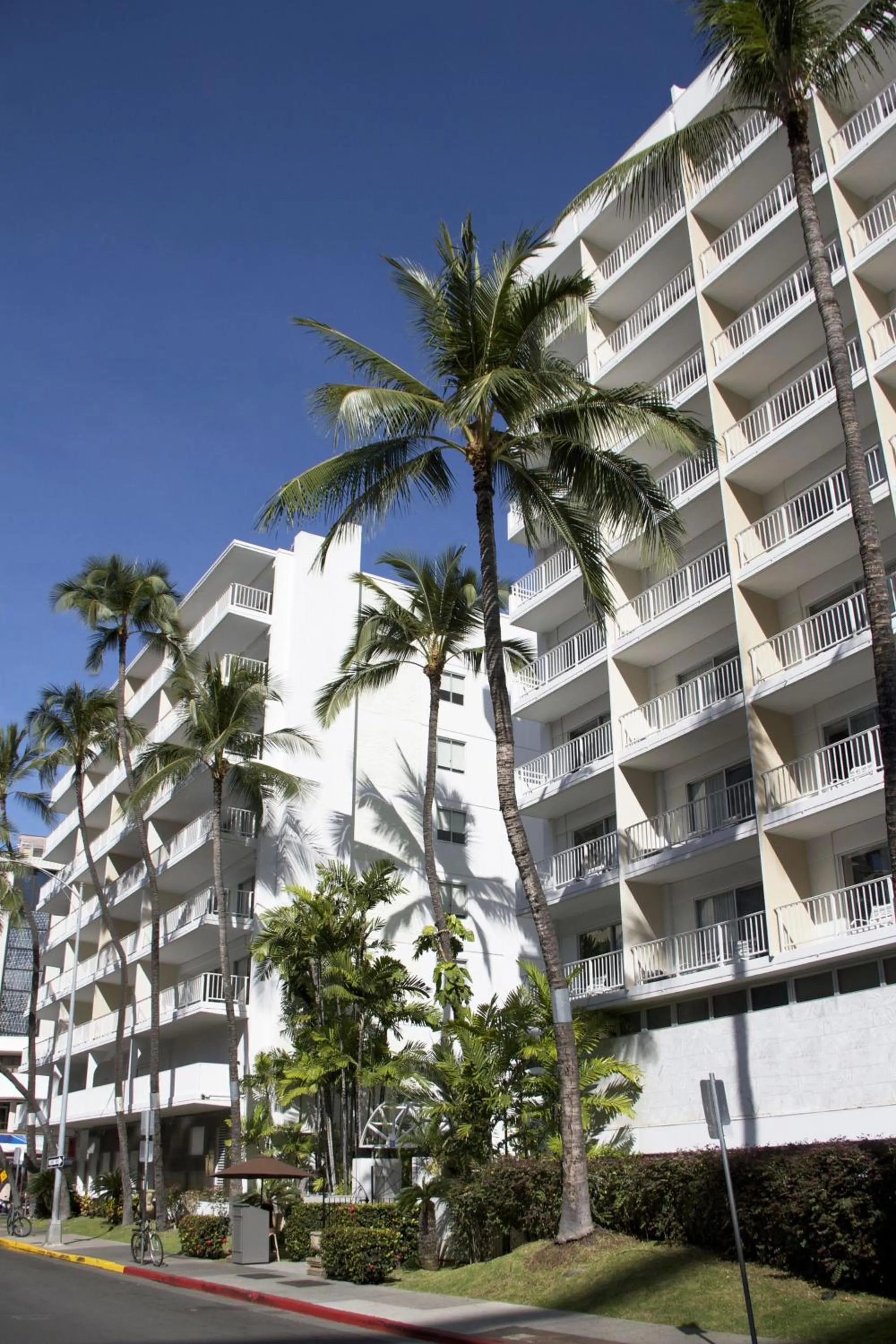 Property building in Oasis Hotel Waikiki
