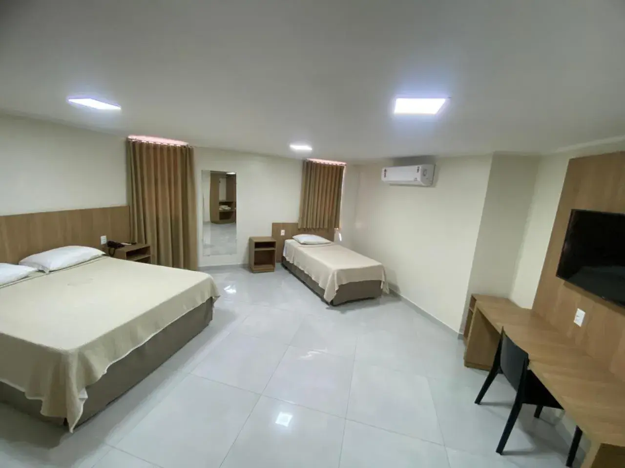 Standard Family Room in Tawfiqs Hotel Standard Family Room in Tawfiqs Hotel