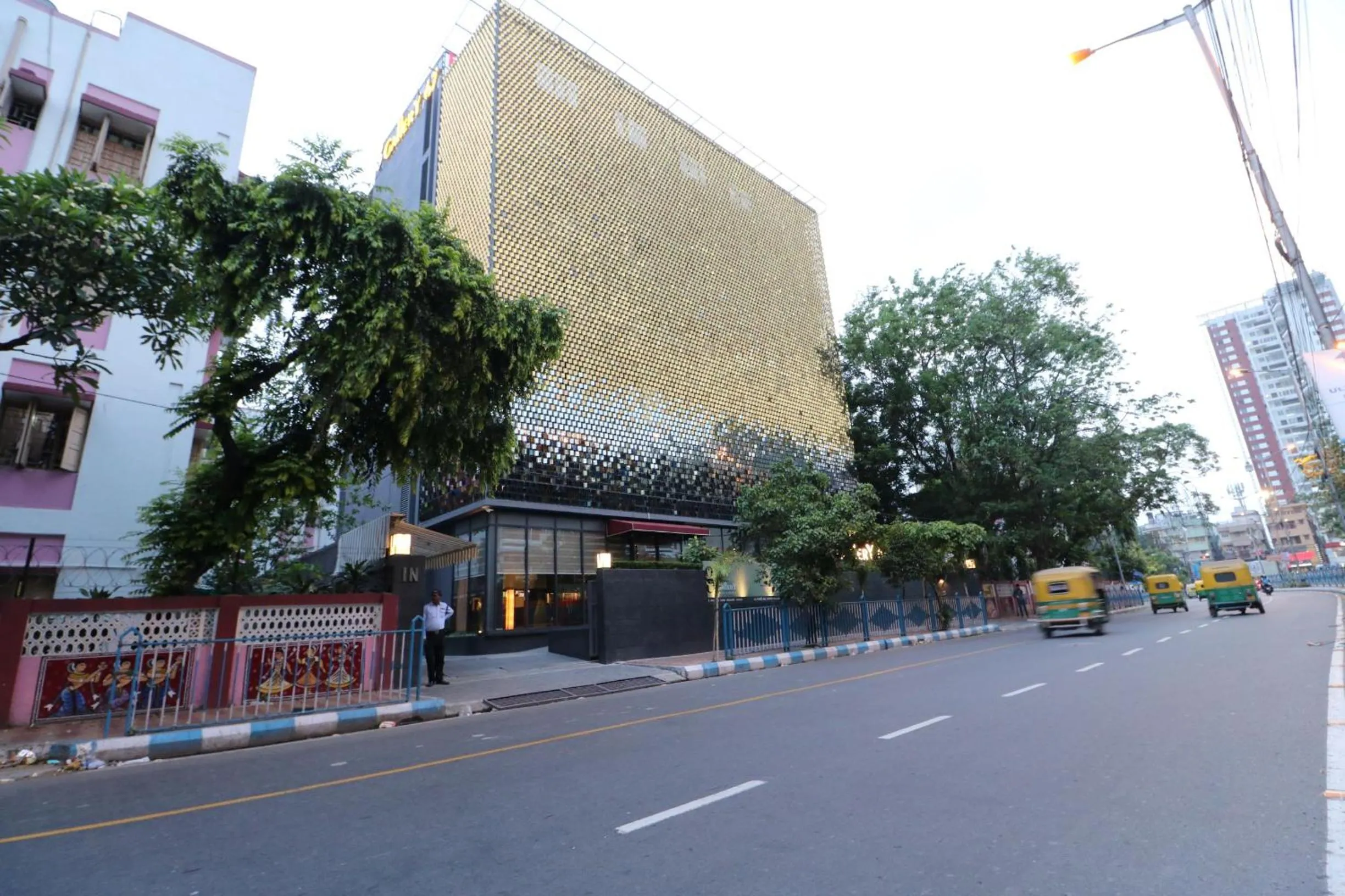 Nearby landmark in Hotel Gallery 67