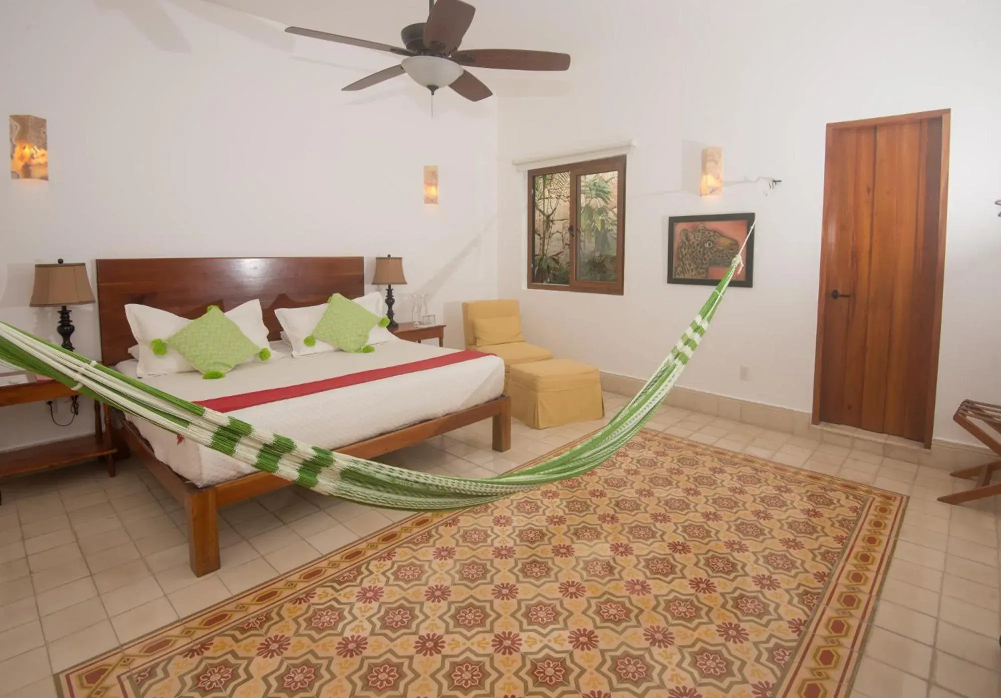 Classic Room with King size bed - Building 1 in Hotel Posada San Juan Classic Room with King size bed - Building 1 in Hotel Posada San Juan