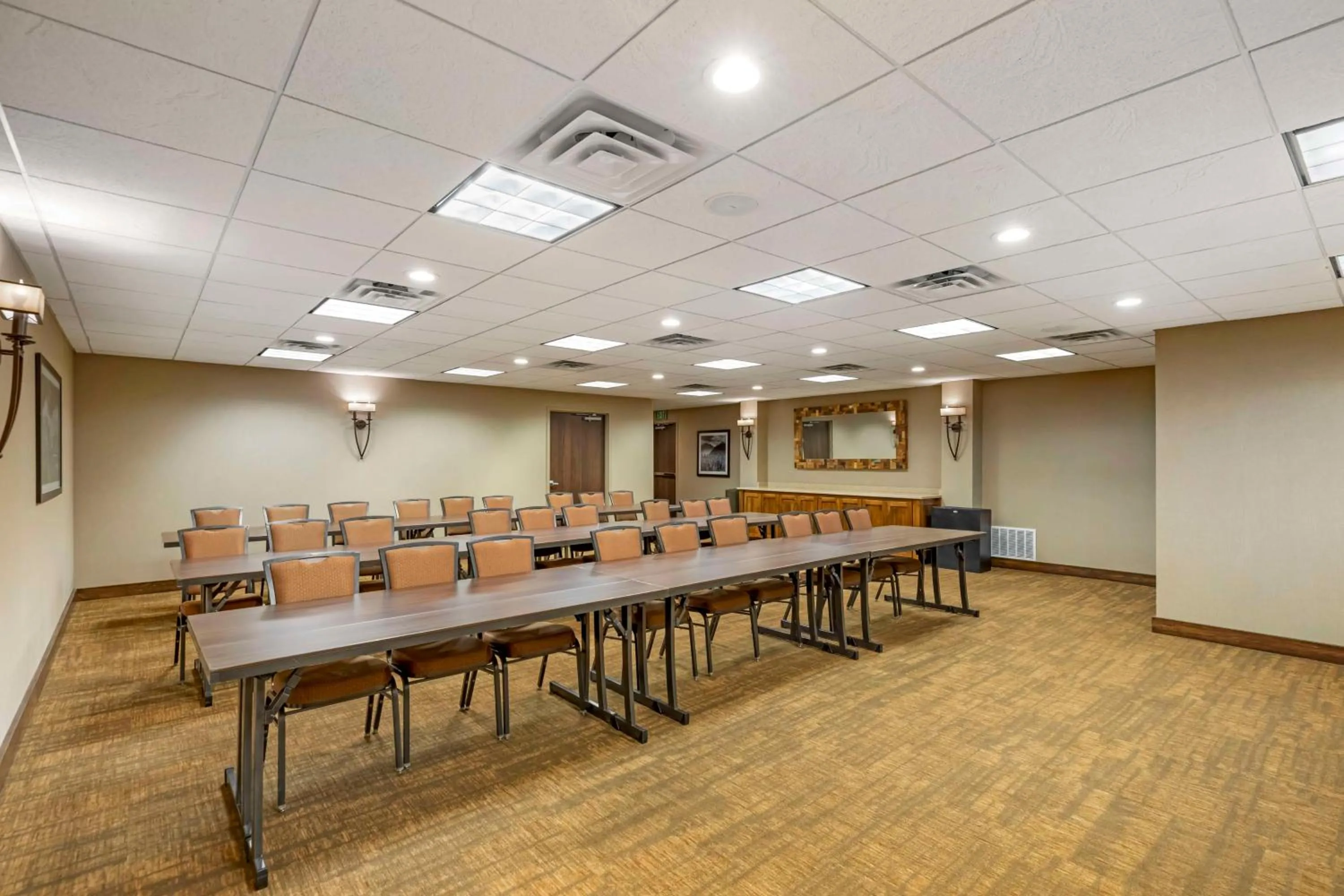Meeting/conference room in Best Western Cotton Tree Inn