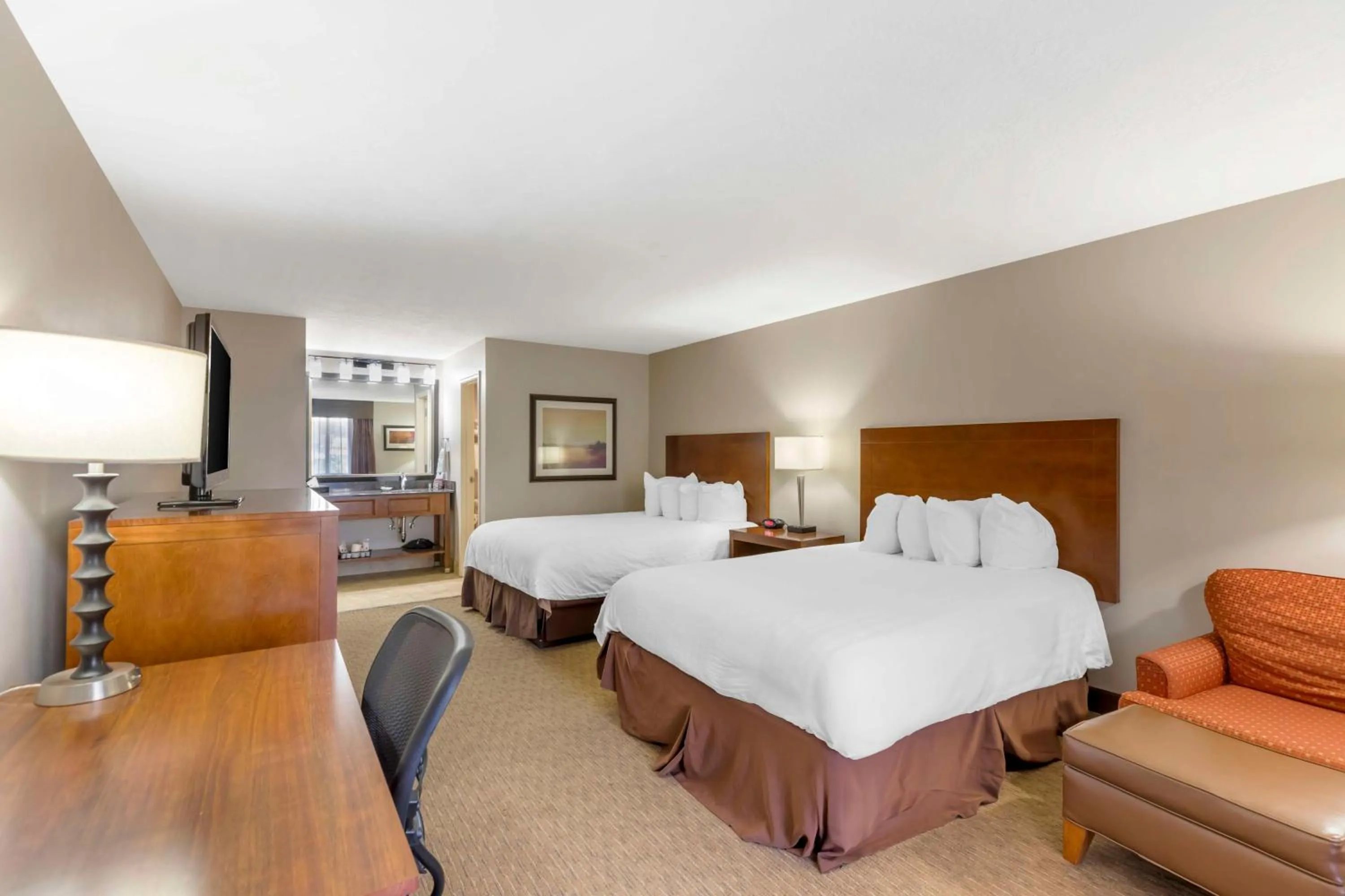 Bedroom, Bed in Best Western Cotton Tree Inn