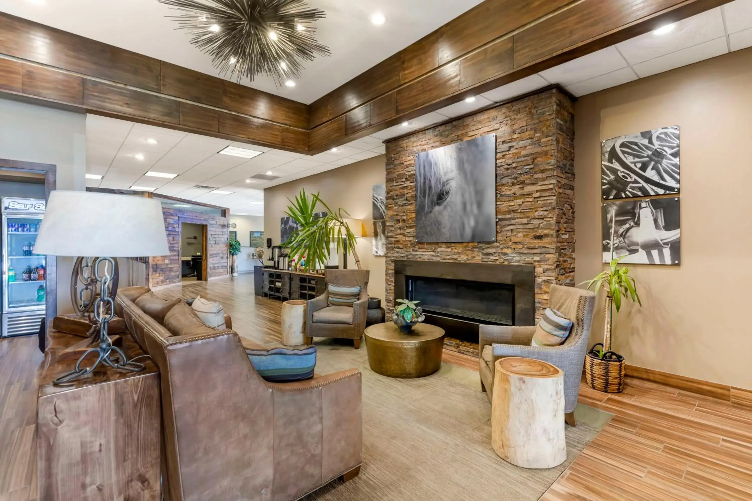 Lobby or reception in Best Western Cotton Tree Inn Lobby or reception in Best Western Cotton Tree Inn