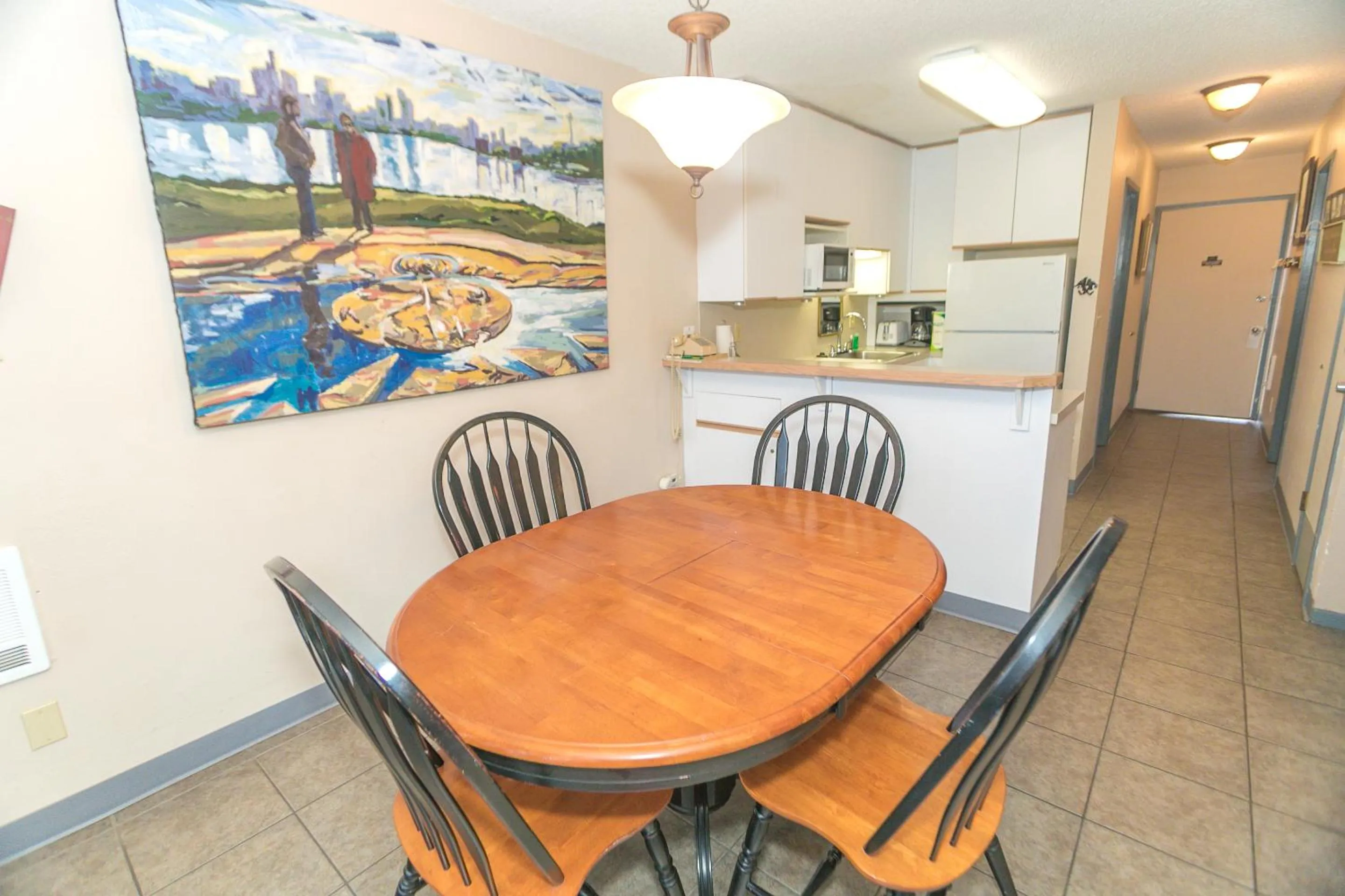 Kitchen or kitchenette in Grey Gull