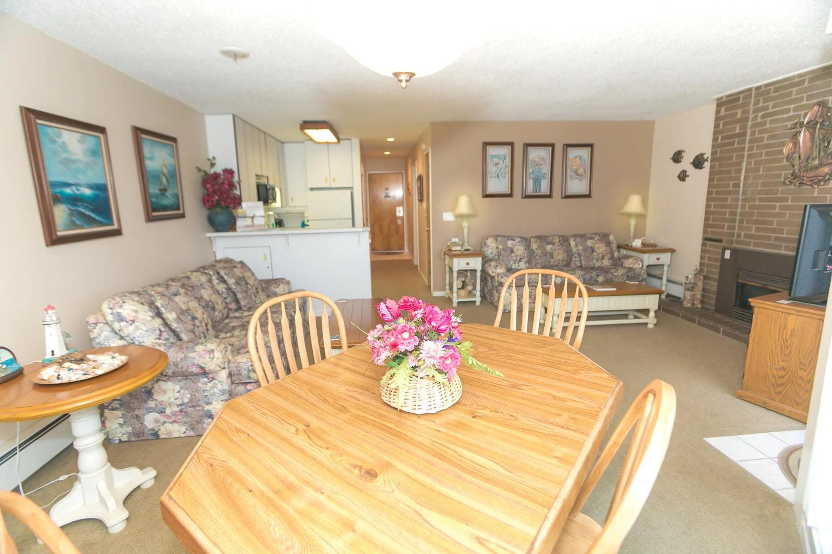 Living room in Grey Gull