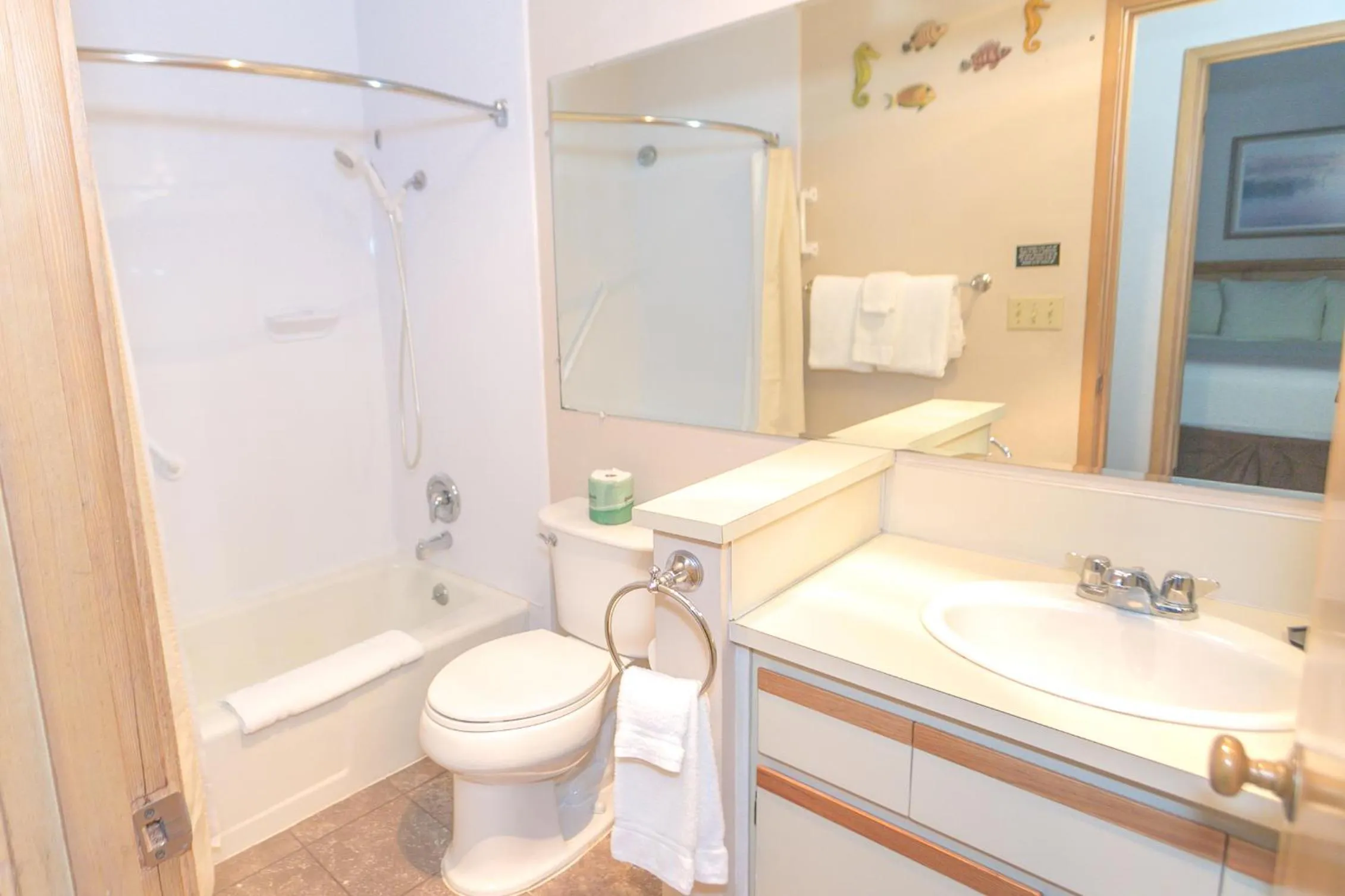 Bathroom in Grey Gull