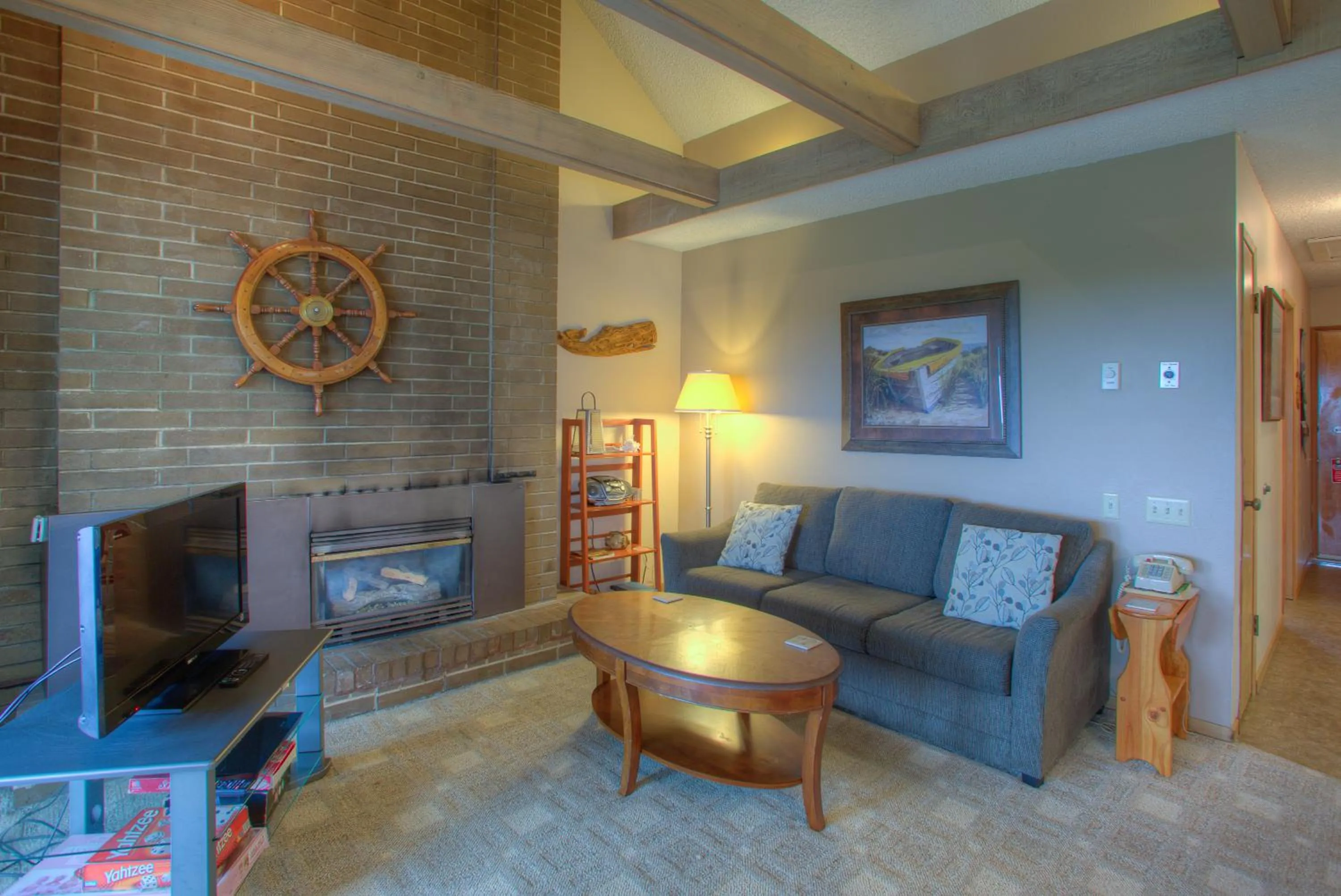 TV and multimedia in Grey Gull