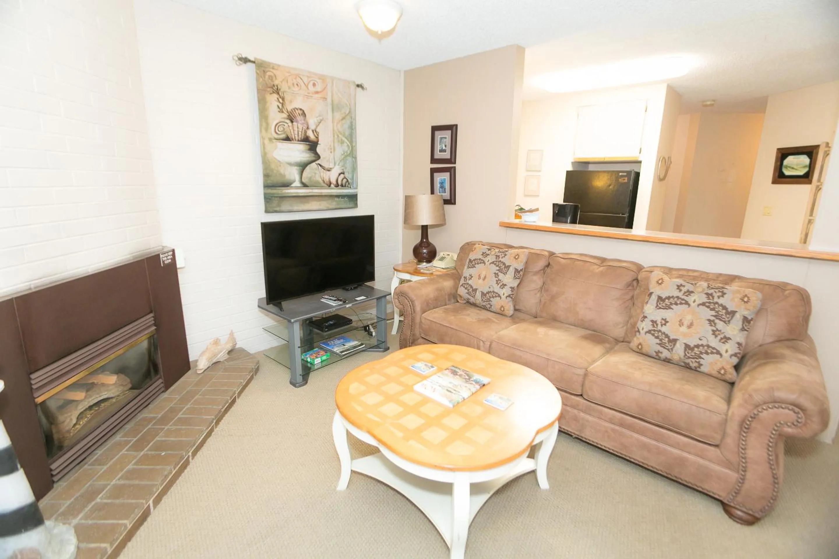 TV and multimedia in Grey Gull