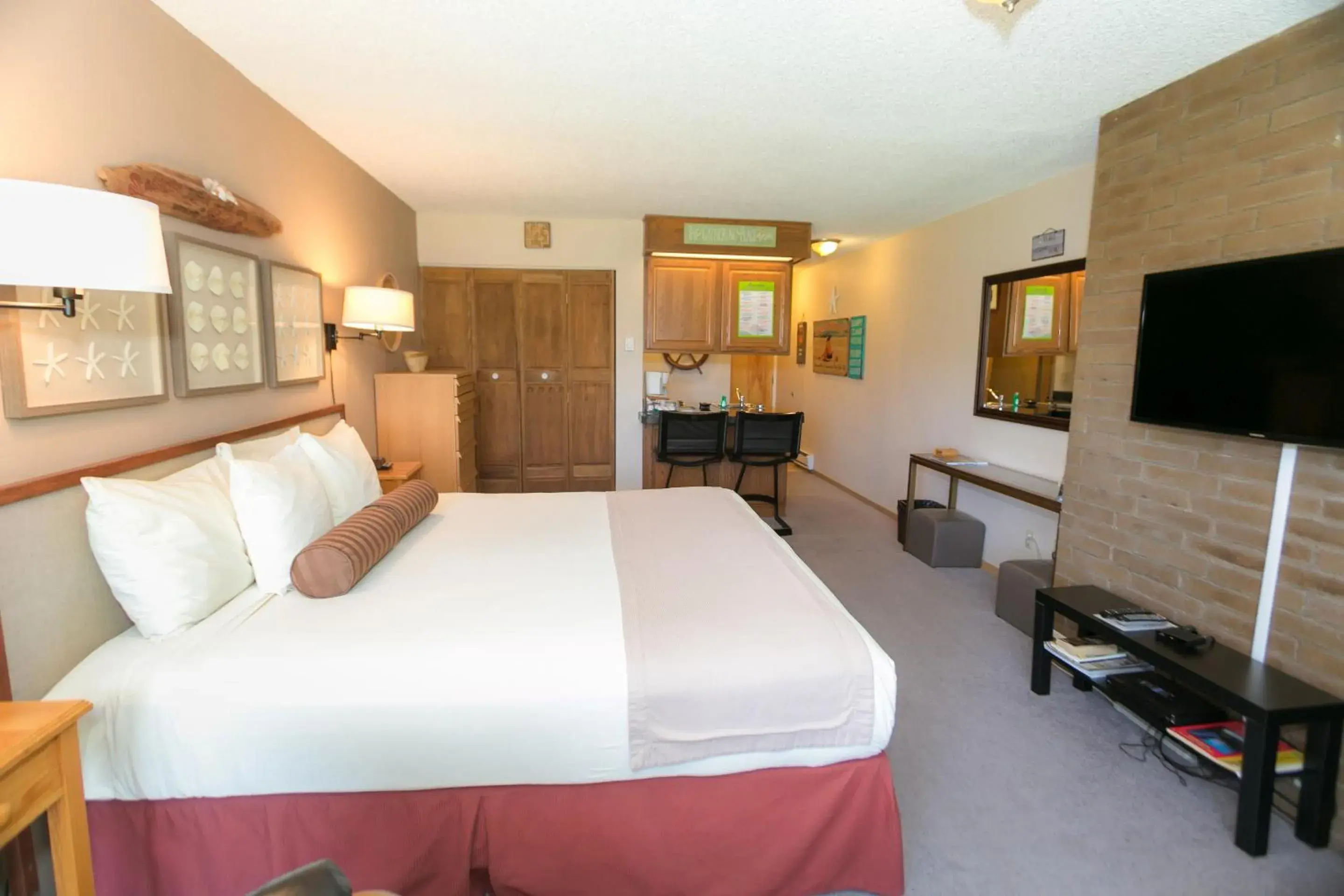 King Studio - 111 - No Pets in Grey Gull King Studio - 111 - No Pets in Grey Gull