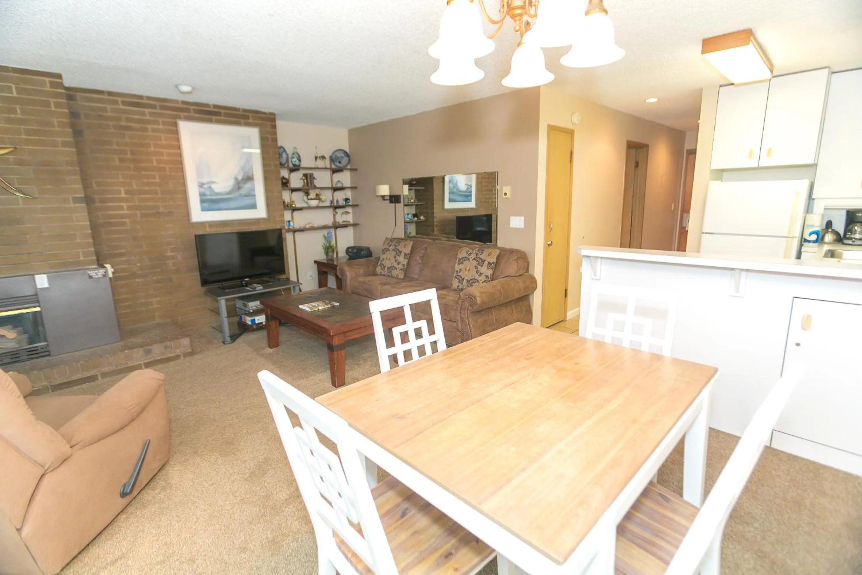 Living room in Grey Gull