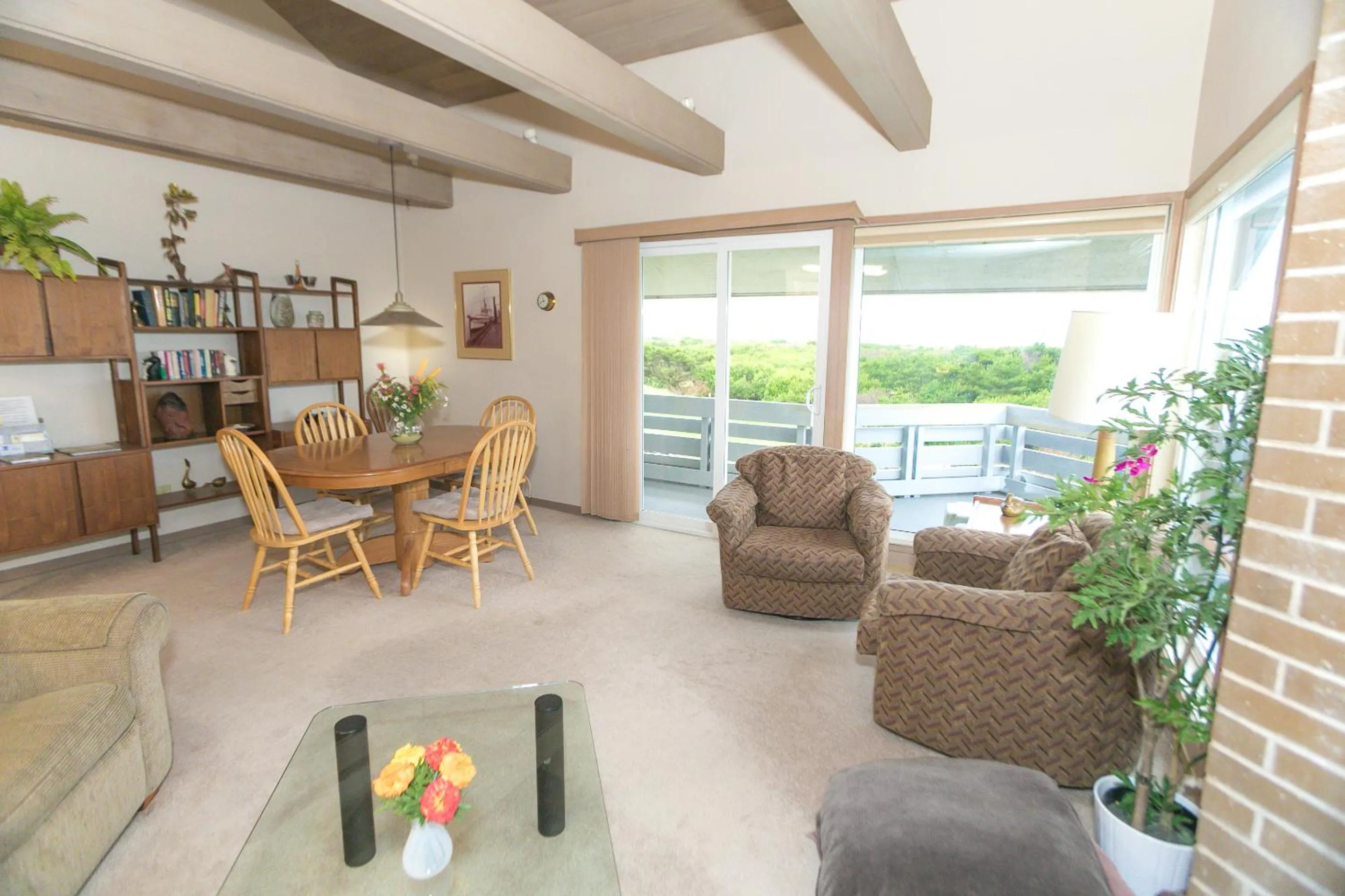 Living room in Grey Gull