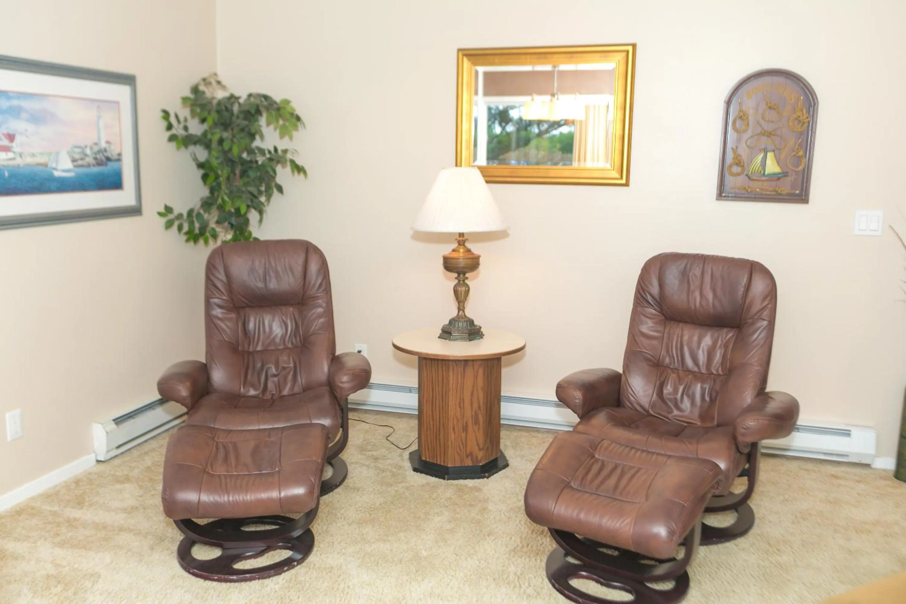 Seating area in Grey Gull