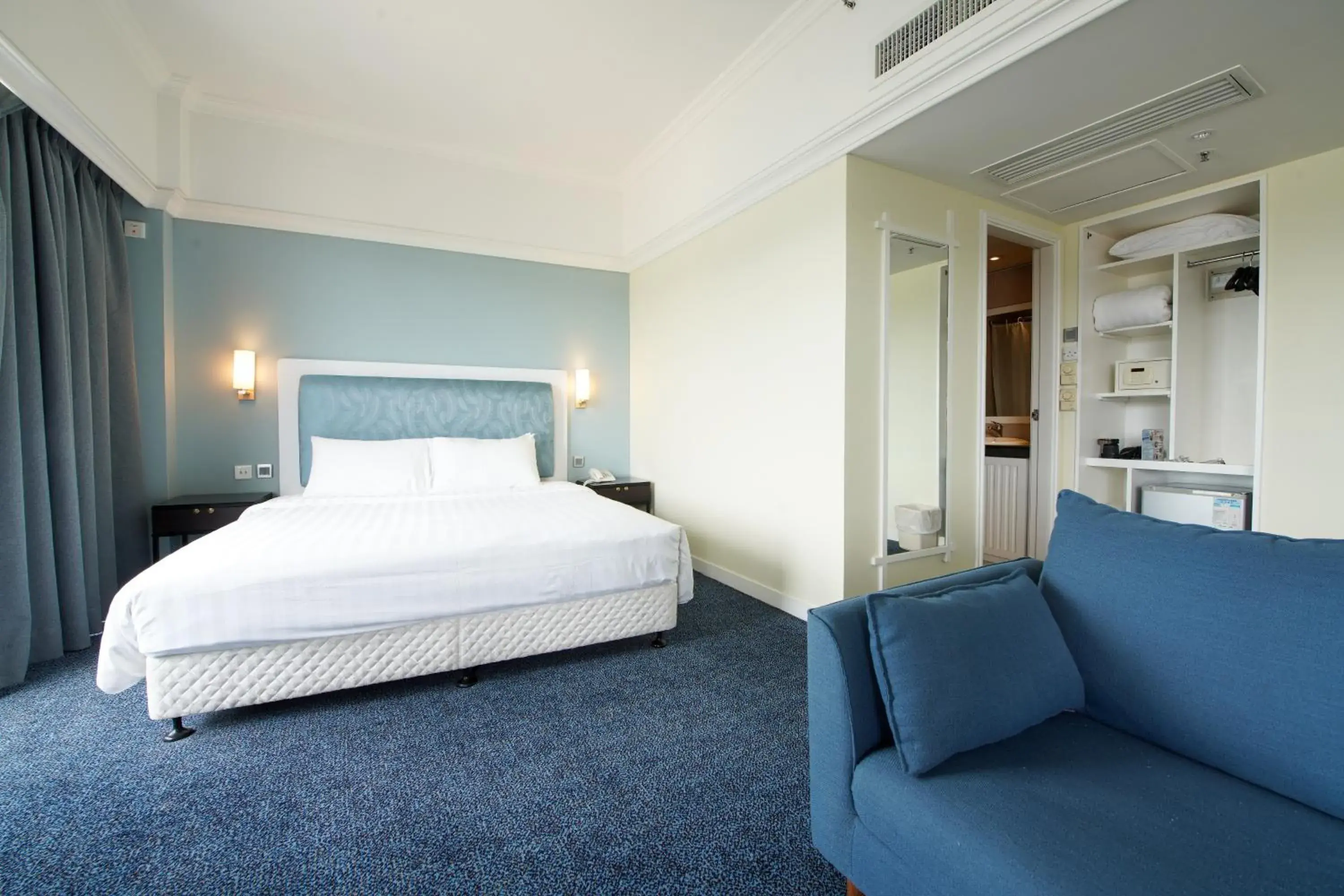 Bed in Warwick Hotel Cheung Chau Bed in Warwick Hotel Cheung Chau